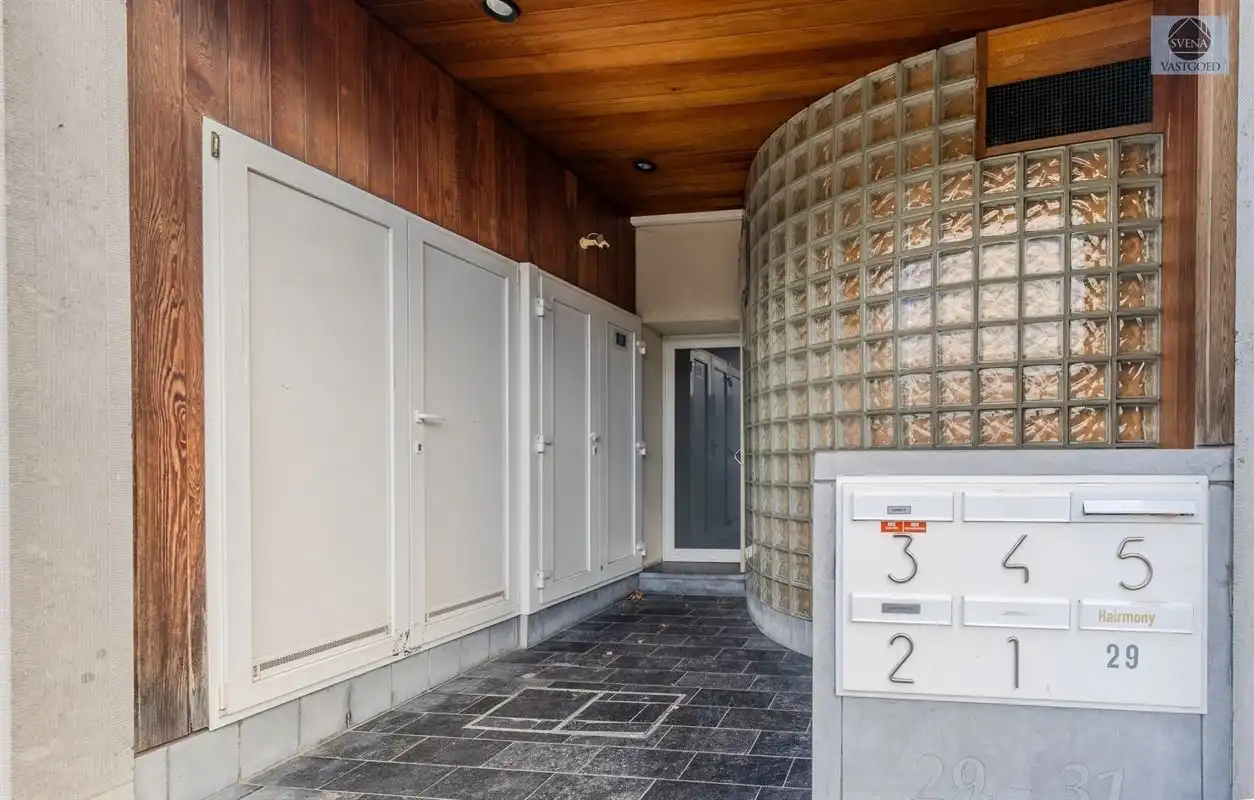 LICHTRIJK APPARTEMENT MET 2 SLAAPKAMERS IN CENTRUM GERAARDSBERGEN foto 2
