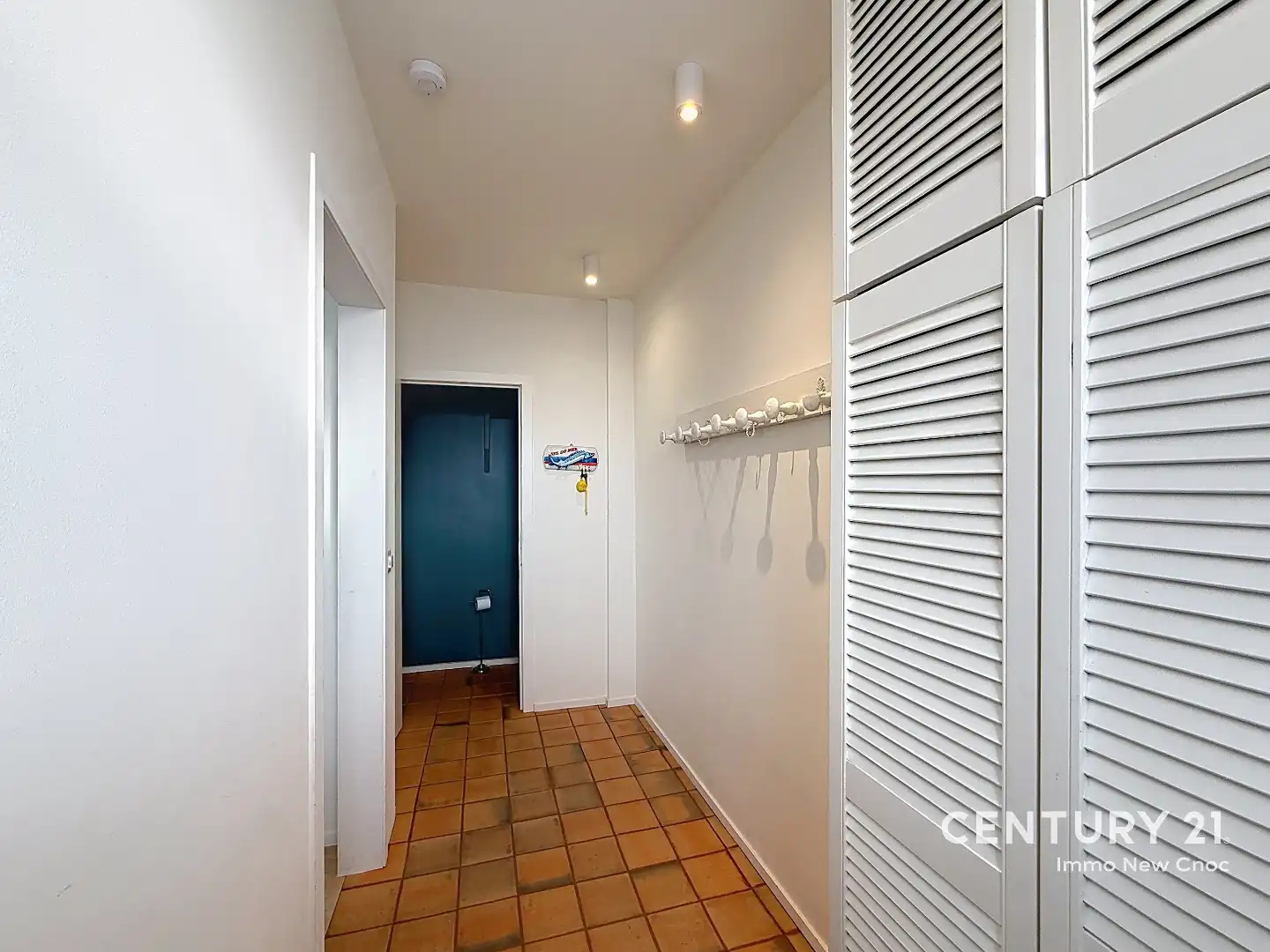 Charmante woning in Brugge (1937) met 4 slaapkamers, 2 badkamers en 155 m² woonoppervlakte op een perceel van 126 m² foto 17