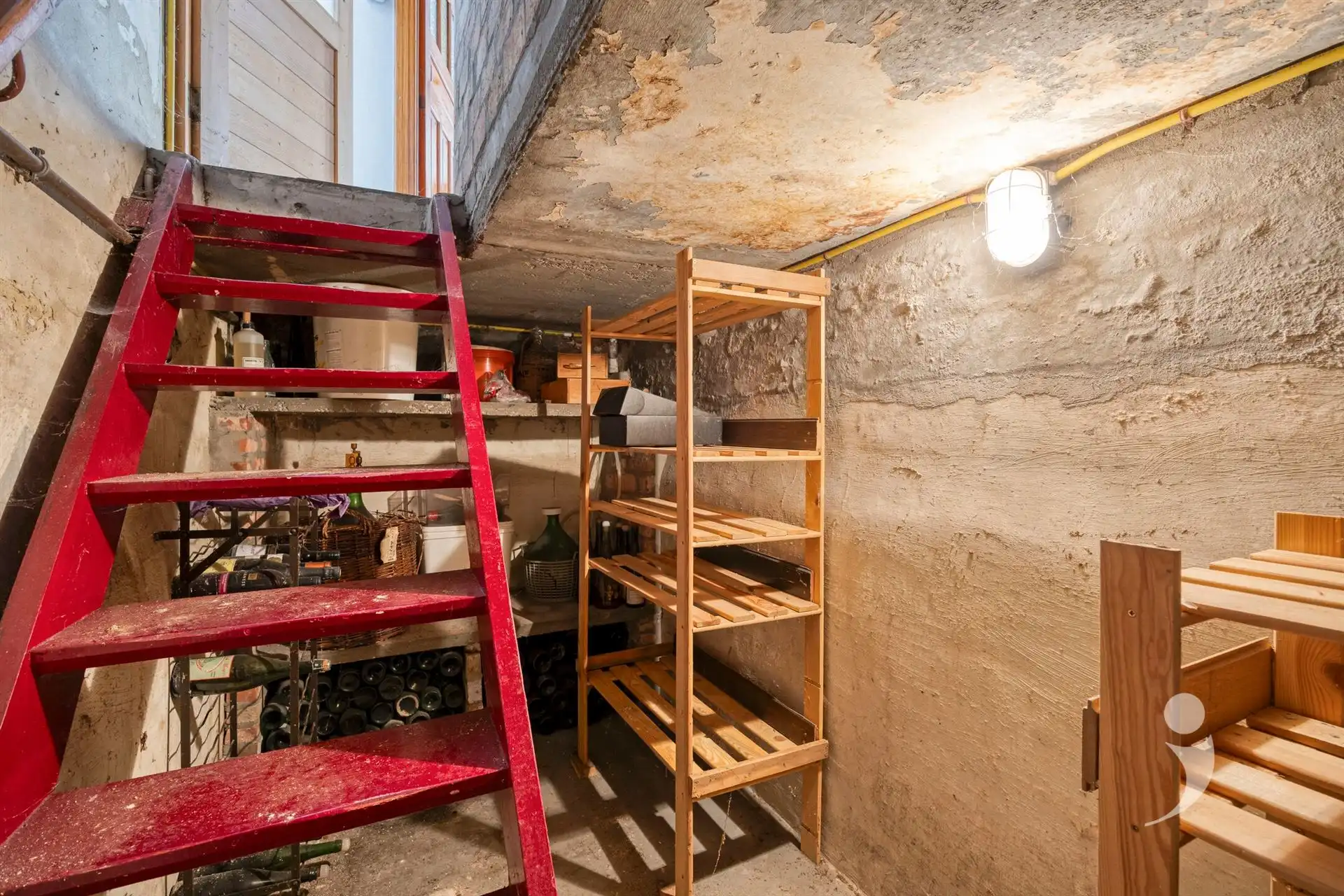 Karaktervolle architectenwoning met zonnige tuin van 10 are foto 31