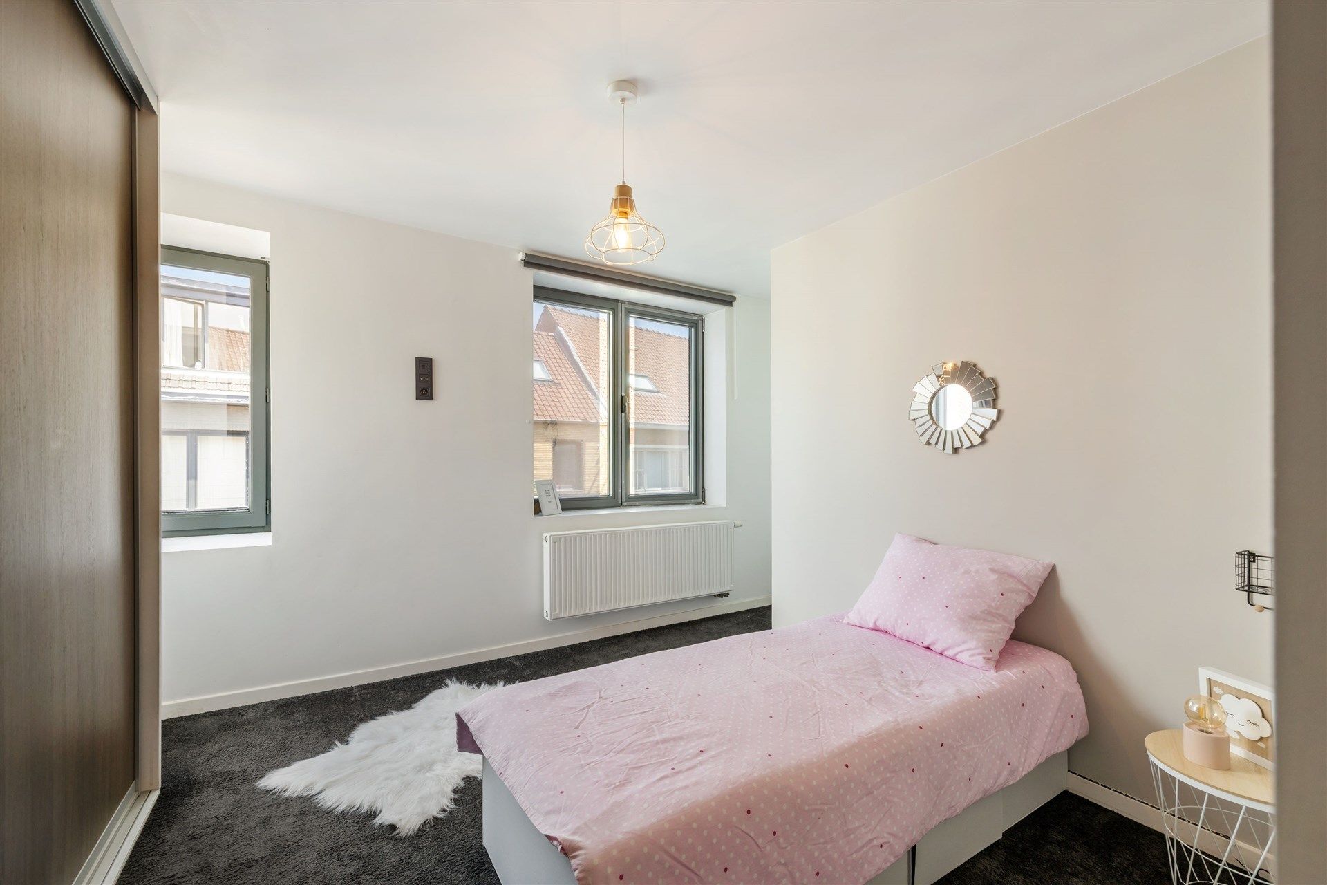 Unieke woning in lofstijl met 3 slaapkamers en dubbele garage foto 18