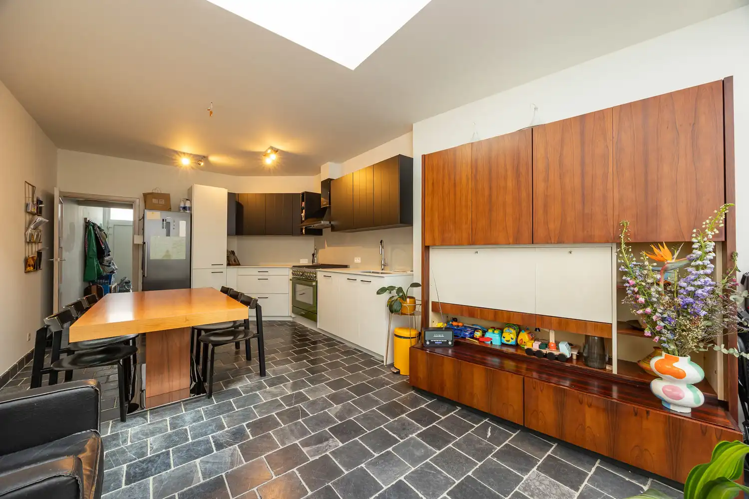 Volledig gerenoveerde en energiezuinige woning (175m² bew.opp.) met leuke buitenruimte nabij 't Groen Kwartier in Antwerpen foto 6