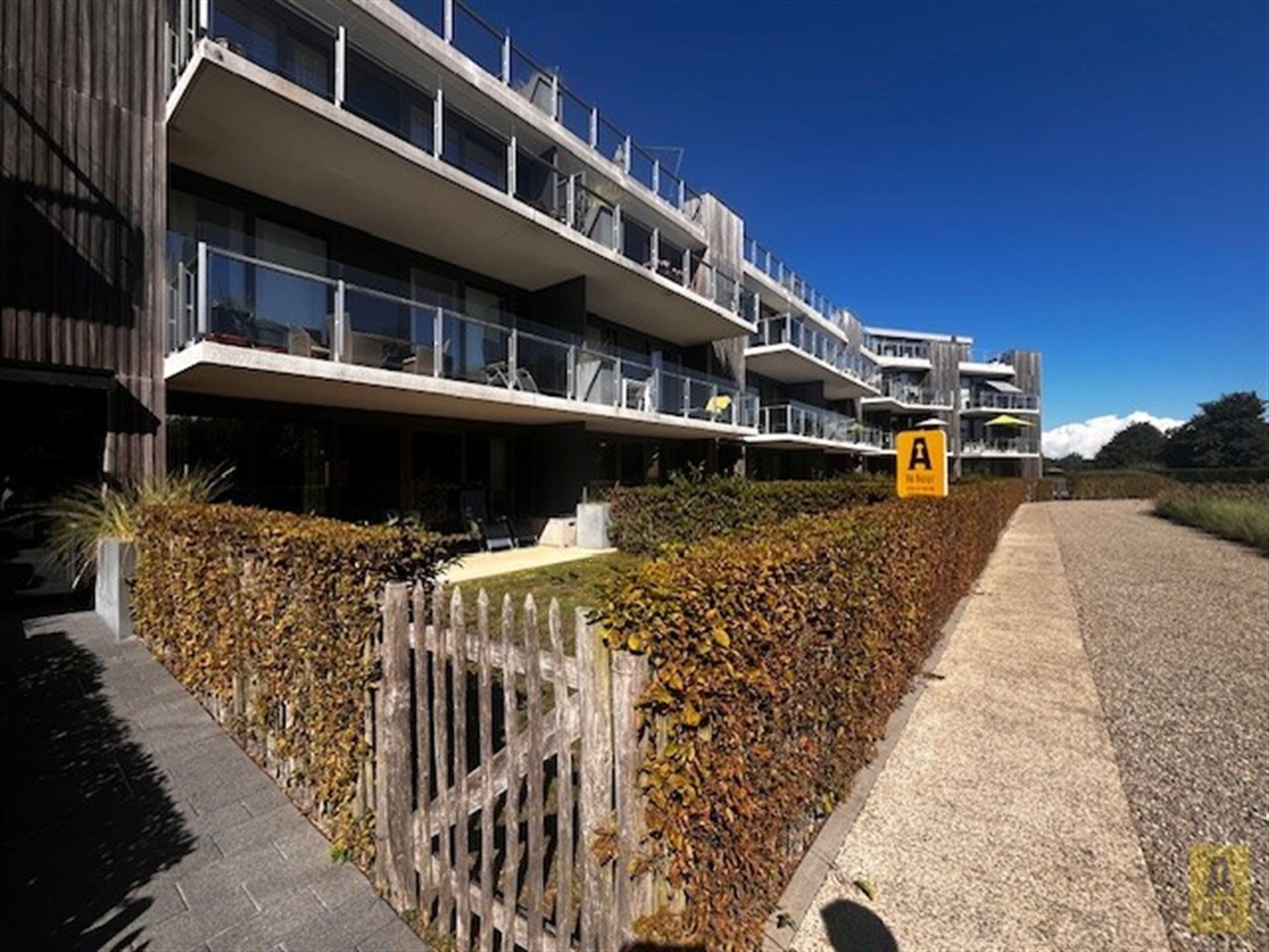 Luxe tuinappartement met garage op fantastische locatie! foto 7