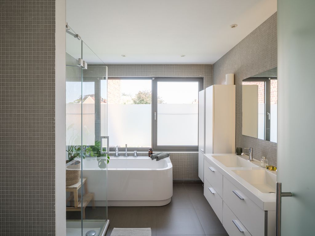 Stijlvolle woning op fietsafstand van het Gentse centrum, gelegen in een rustige en residentiële straat nabij Park Biest en het Potuitpark. foto 13