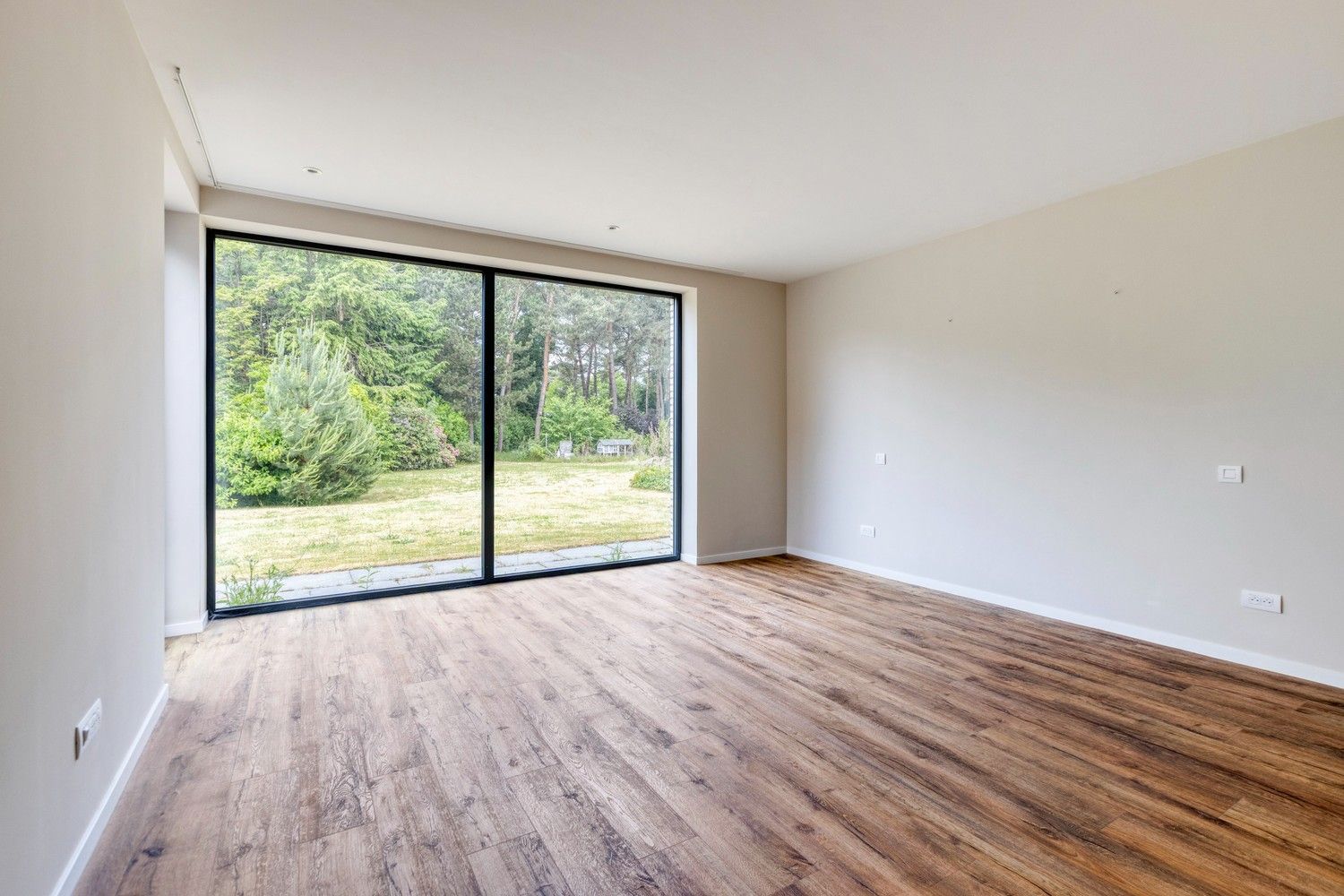 Ruime, energiezuinige bungalow op een toplocatie in residentiële villawijk foto 23