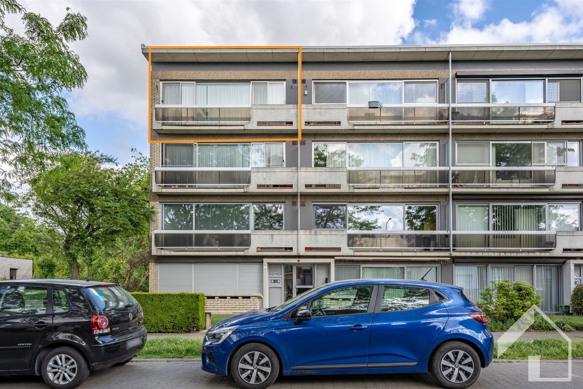 Ruim appartement met 3 slaapkamers foto {{pictureIndex}}