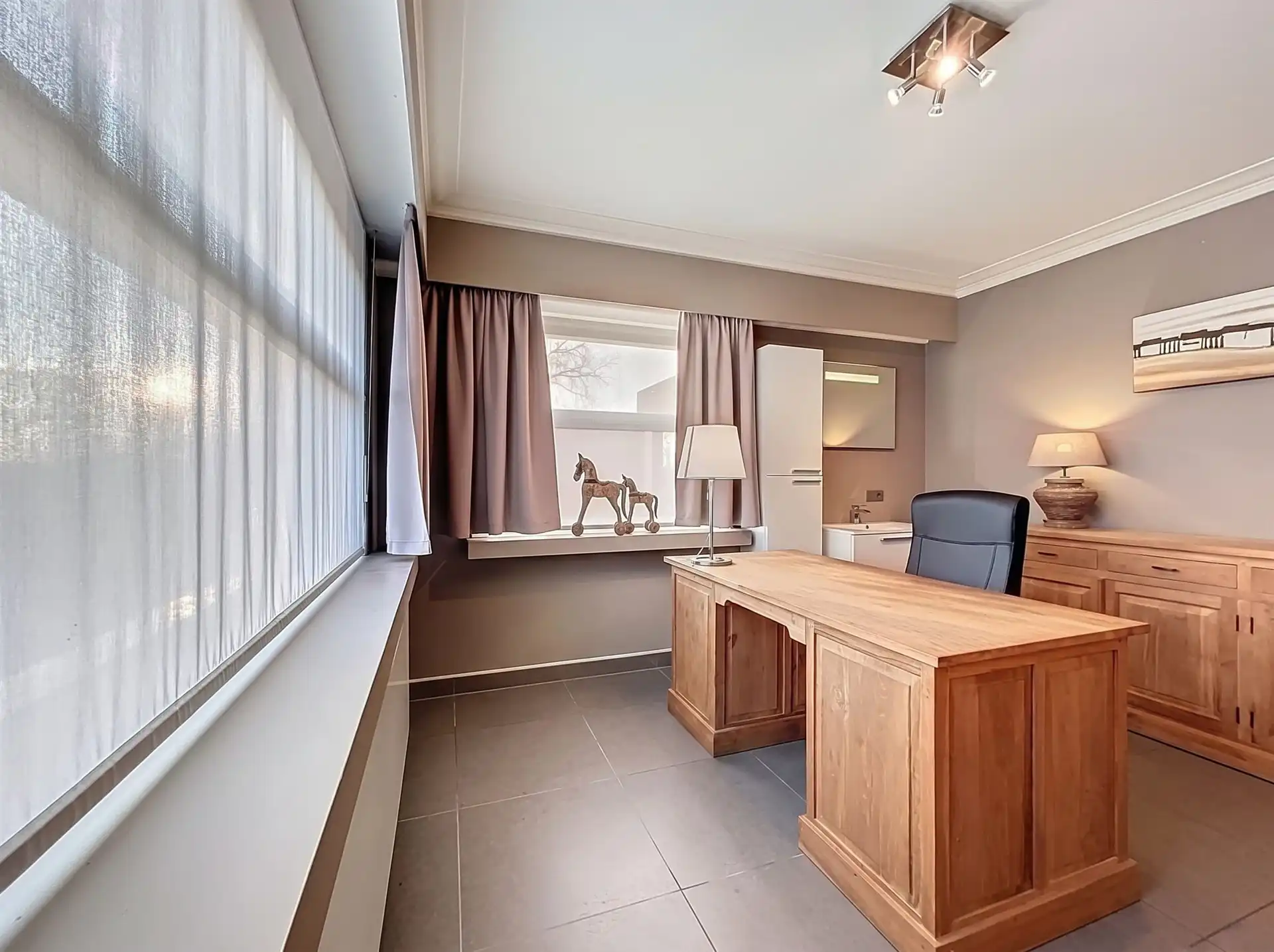 Ruime woning met bijbouw en weide op perceel van 6790 m²  foto 7