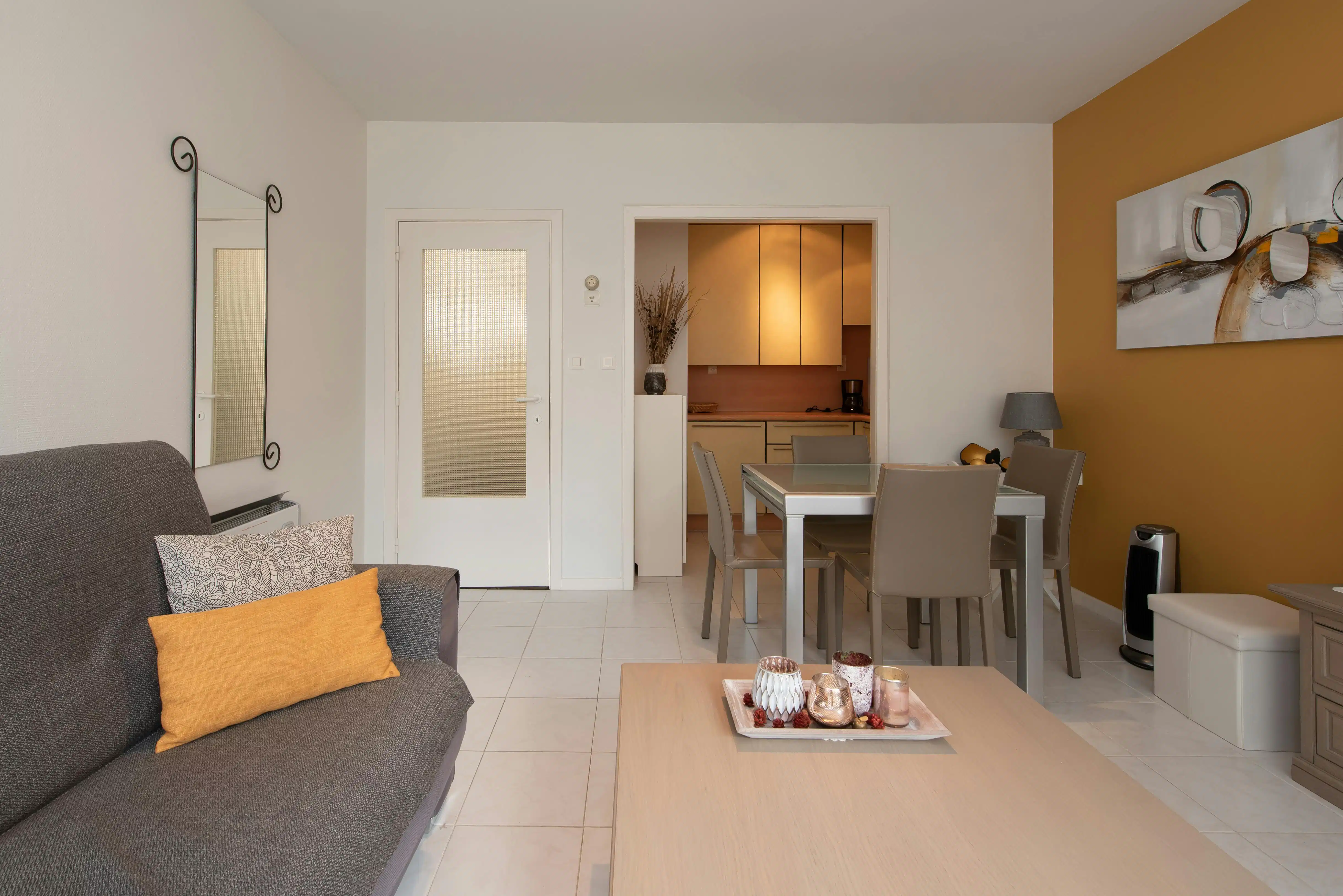 Studio met zijdelings zeezicht te koop te Middelkerke. foto 3