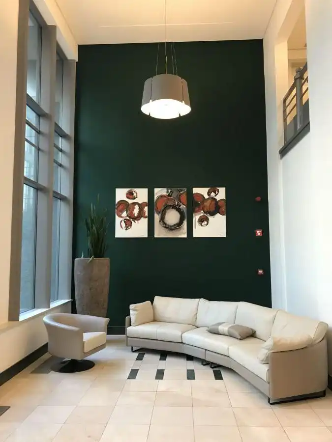 Avenue d'Auderghem 22-28, 1040 Etterbeek foto {{pictureIndex}}