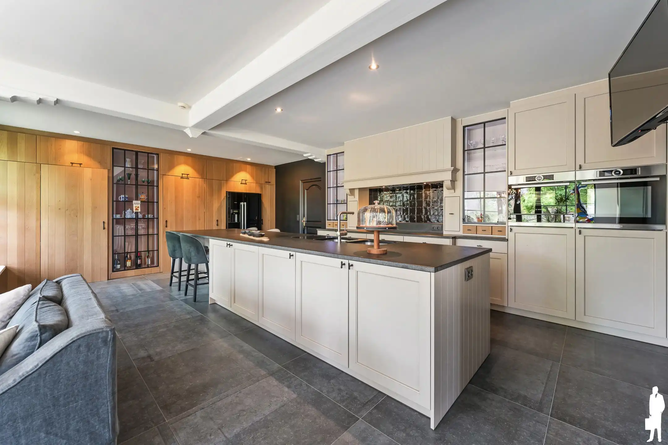 Exclusieve villa met praktijkruimte op domein van 1,4 ha foto 11