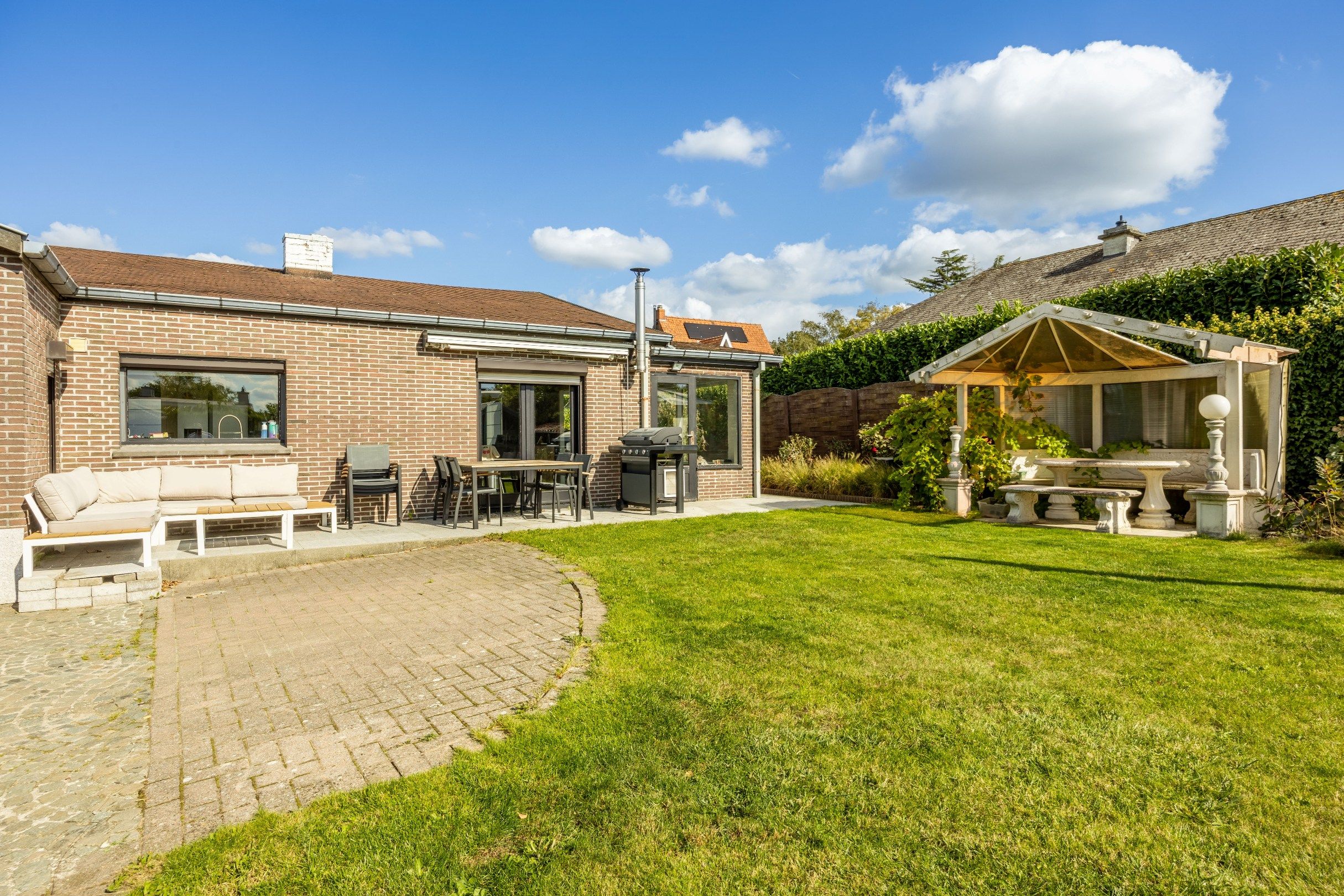GELIJKVLOERSE WONING OP 810 M² foto 11