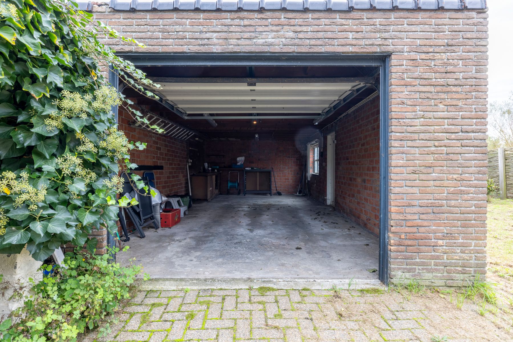 Te renoveren HOB met 3 slaapkamers, garage en vergezicht foto 16