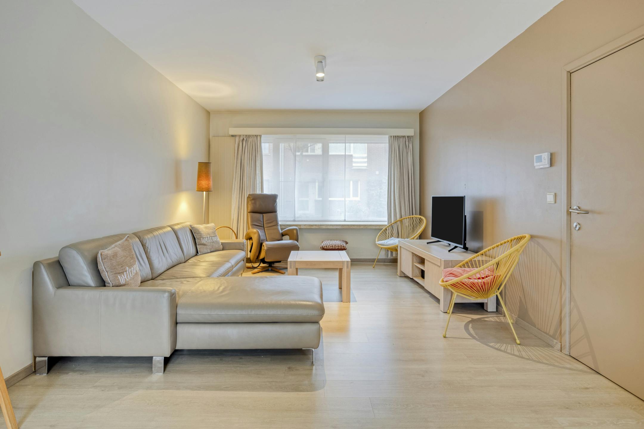 Gezellig huis te koop met garage in Merksem foto 5