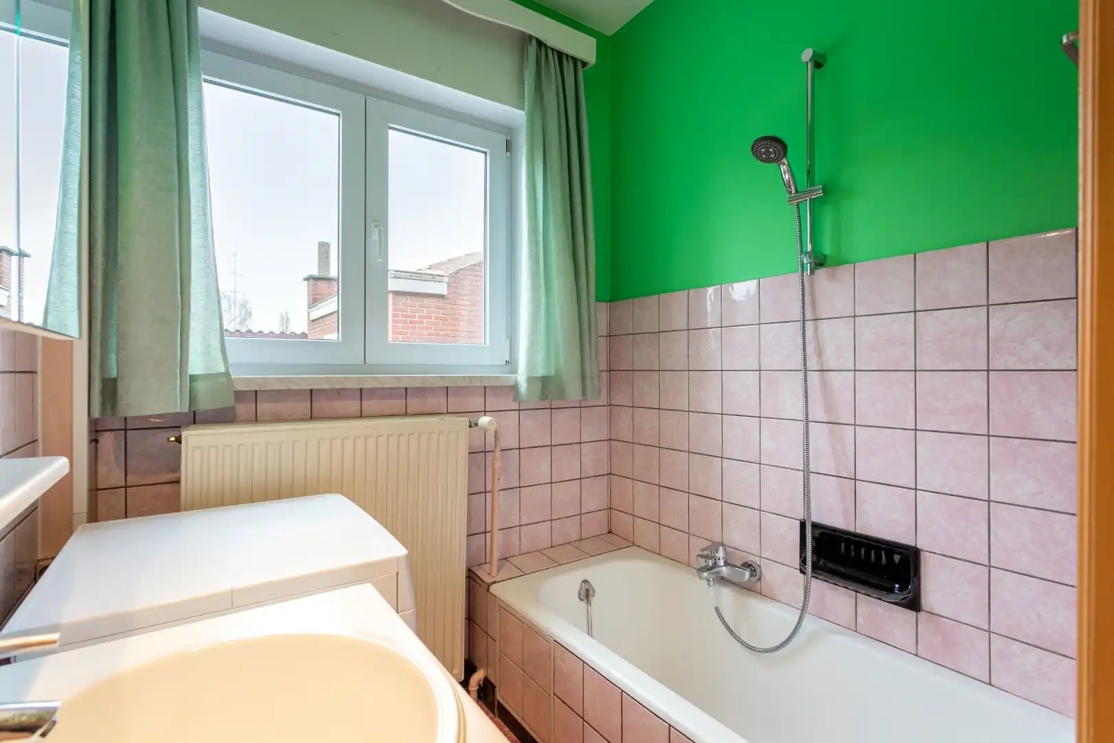 Woning  op 7a80, met 4 slpks, garage en ruime tuin foto 9