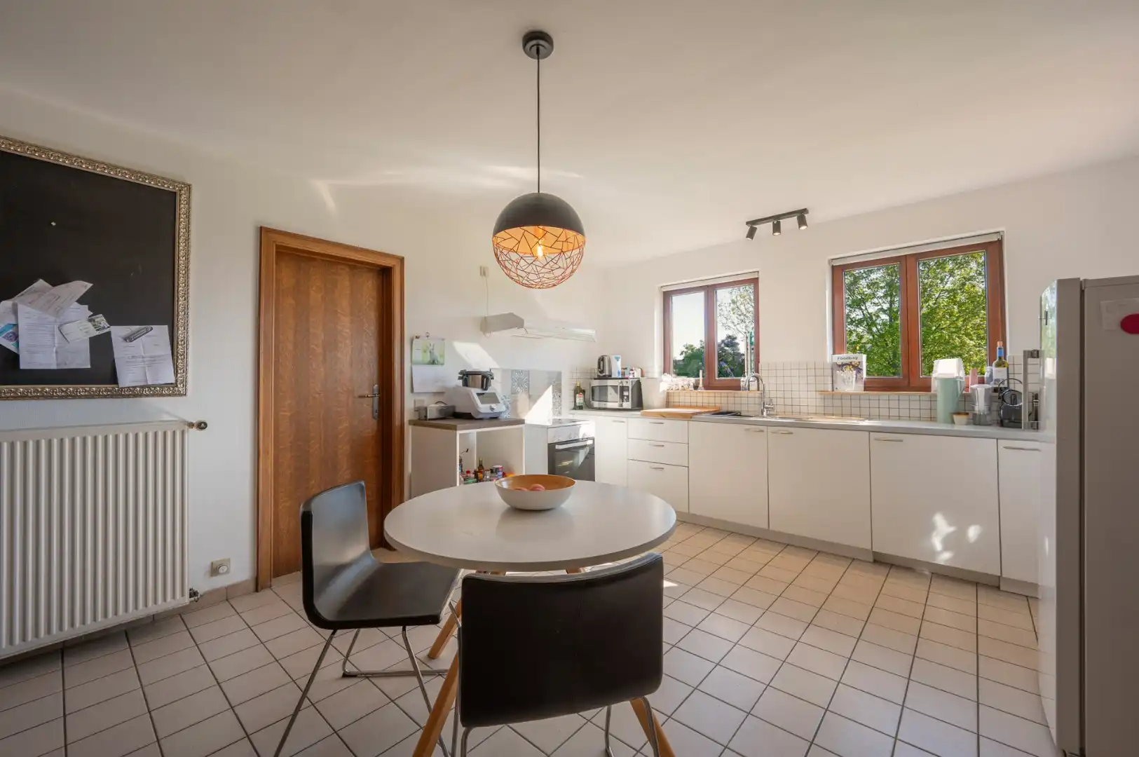 Ruime woning met 5 slaapkamers en toffe tuin! foto 5