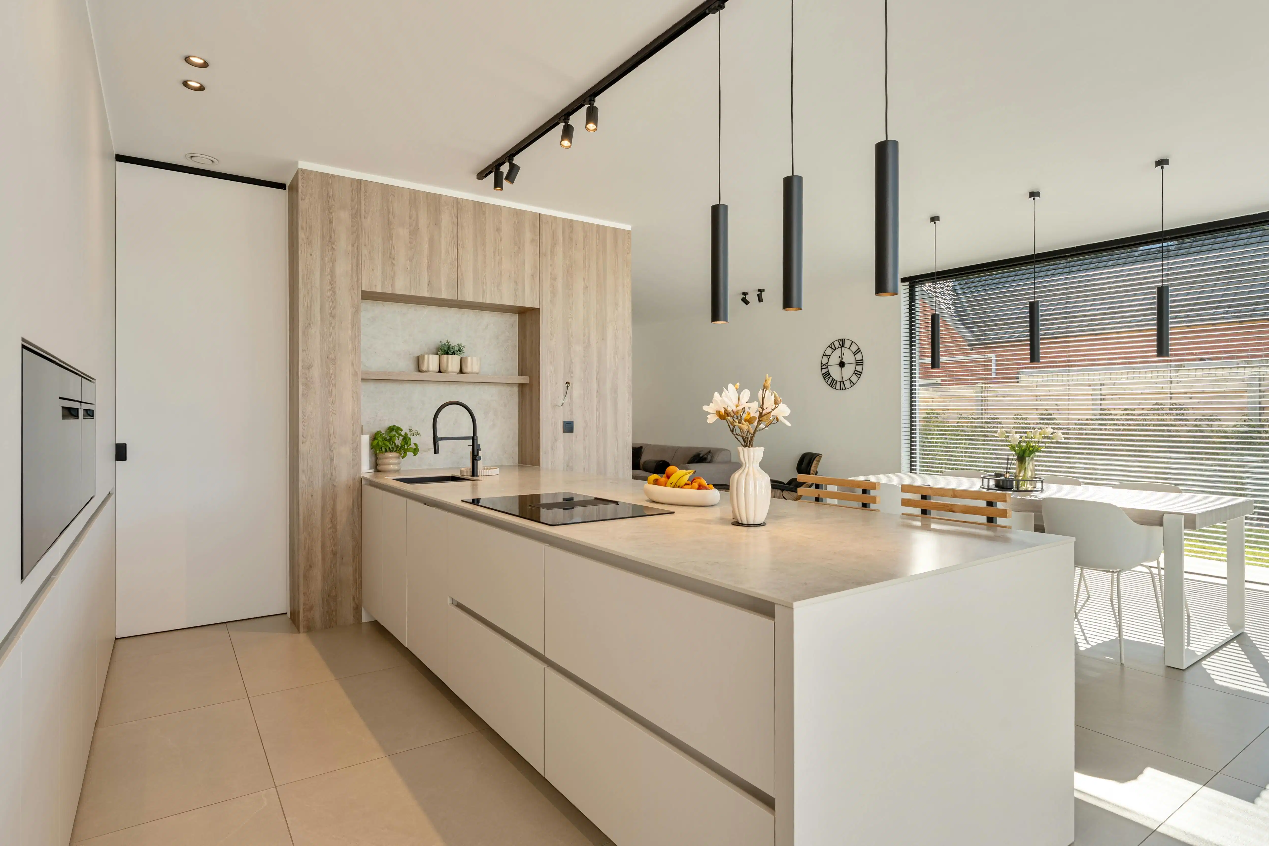 Exclusieve high-end villa met zwembad in Genk foto 5