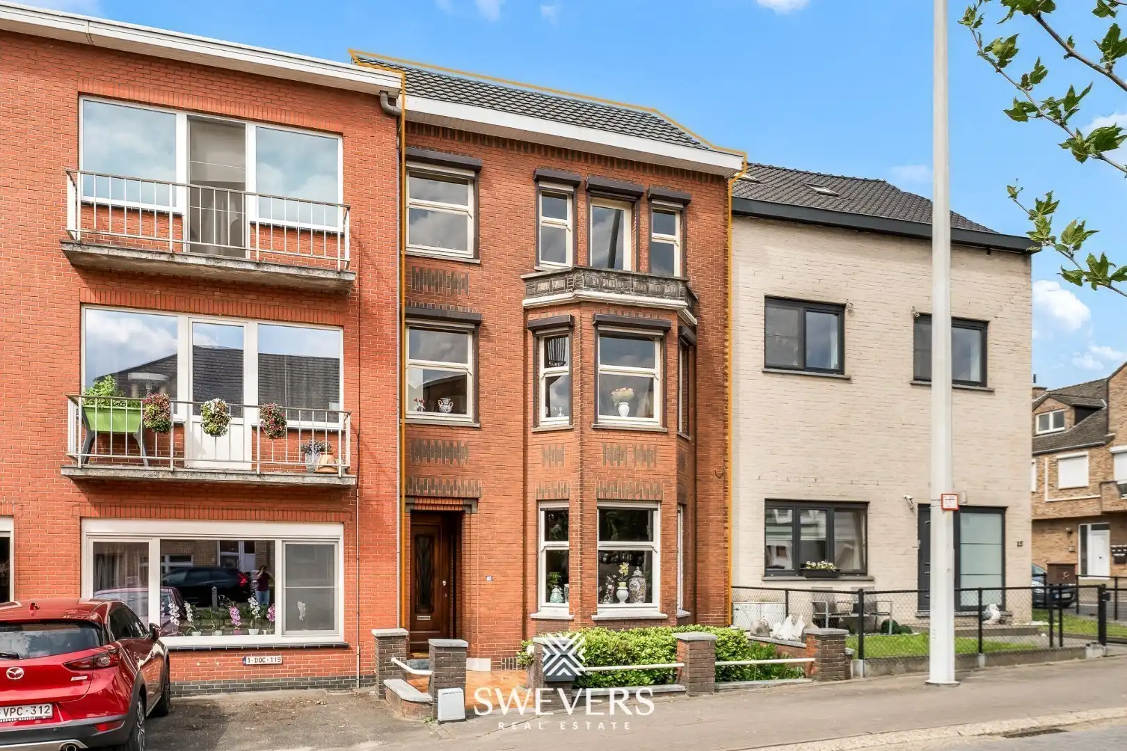 Woonst met 5 slaapkamers en hangar van 250m² in centrum Beringen foto 44