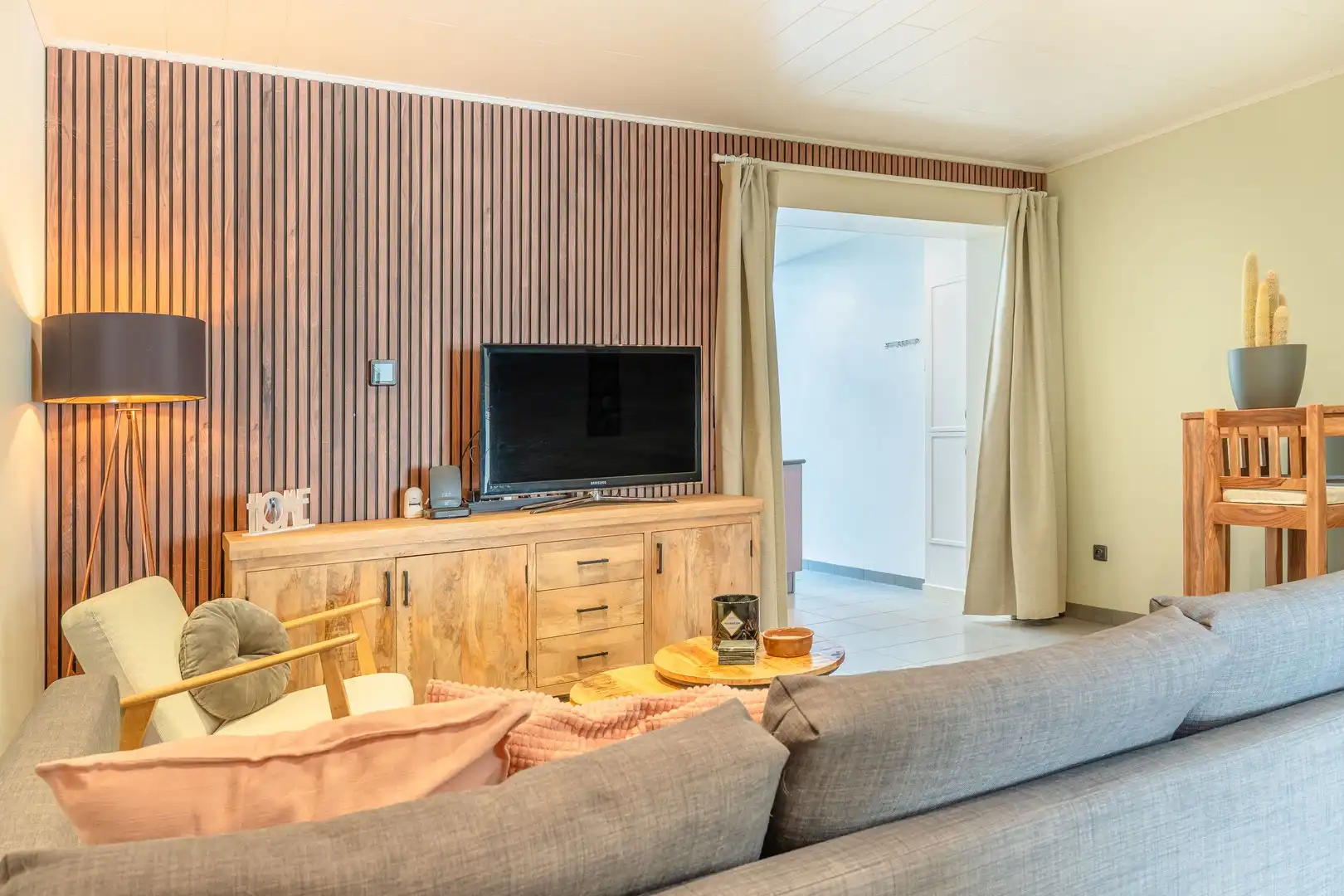 Gelijkvloers appartement met tuin foto 3