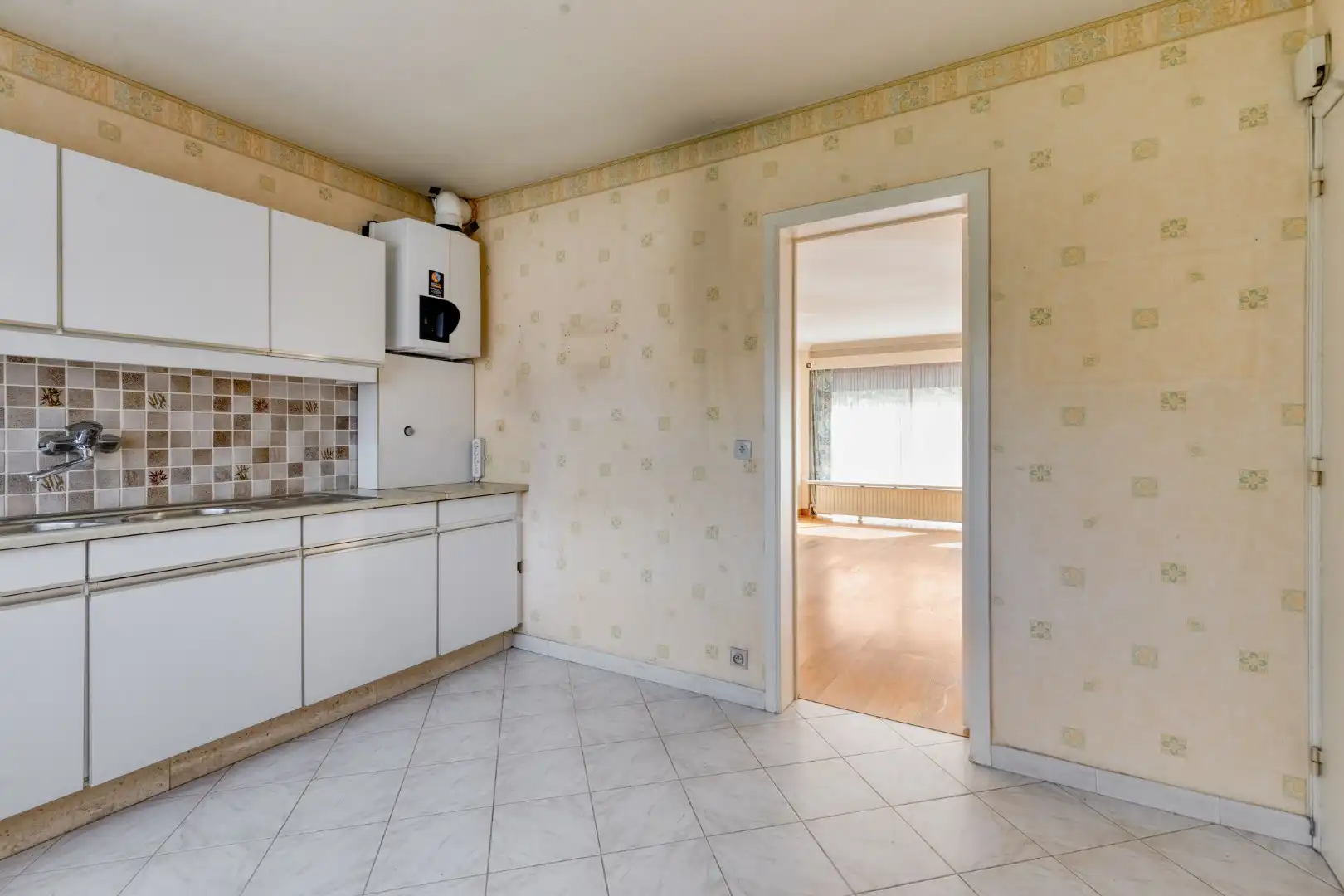 Ruim duplexappartement met 3 slaapkamers en garage! foto 9