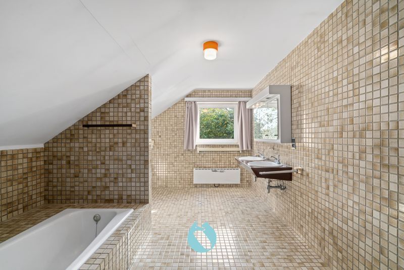 Unieke villa in rustige, groene omgeving op 1.947m² foto 23