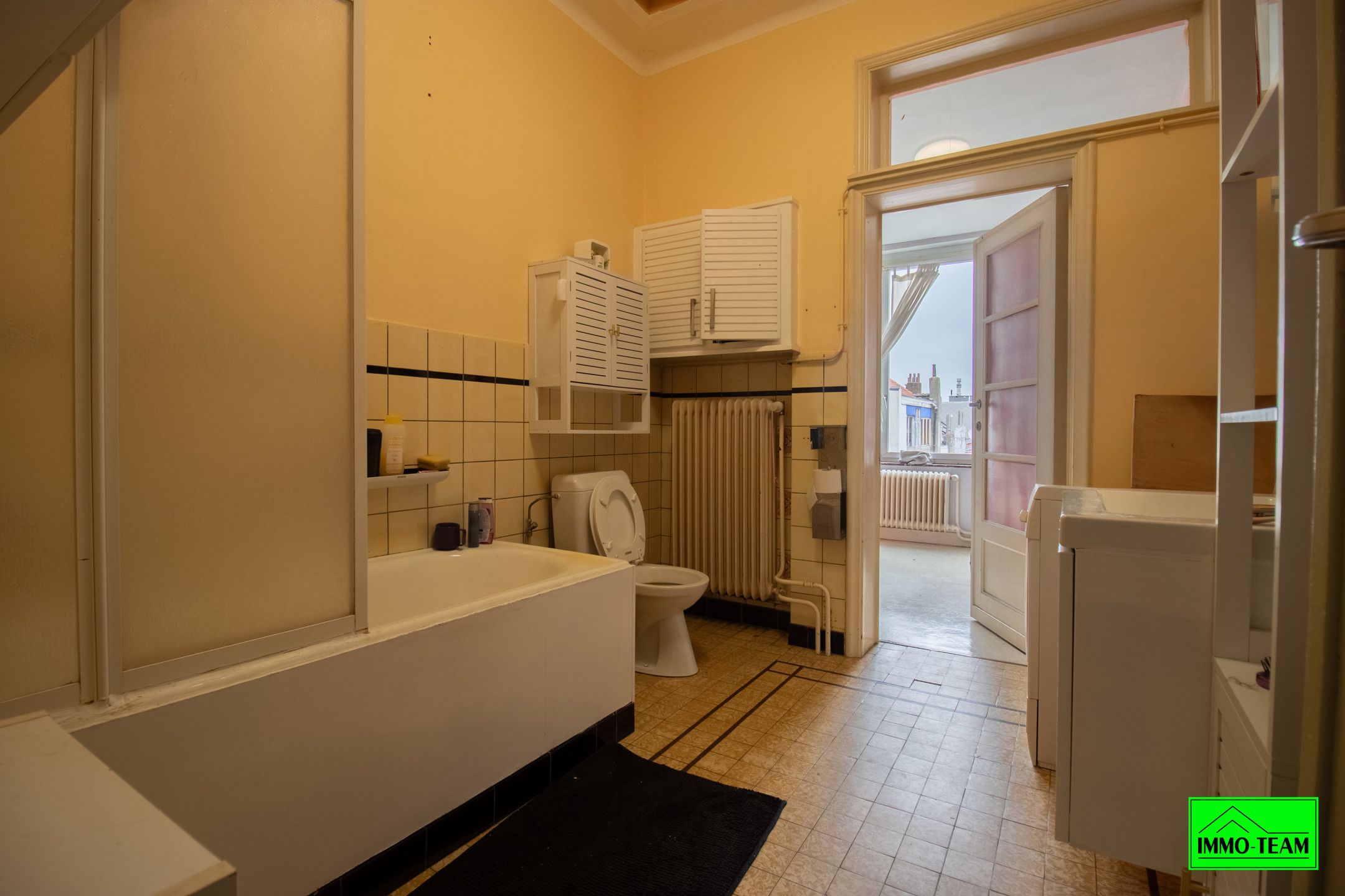Opbrengsteigendom met 2 appartementen en autostaanplaatsen foto 16