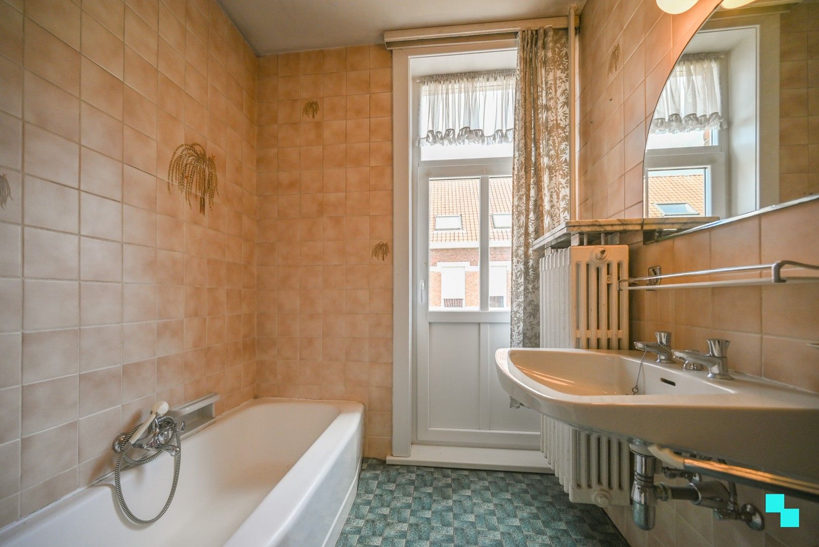 Te renoveren woning met drie slaapkamers nabij centrum Izegem foto 26