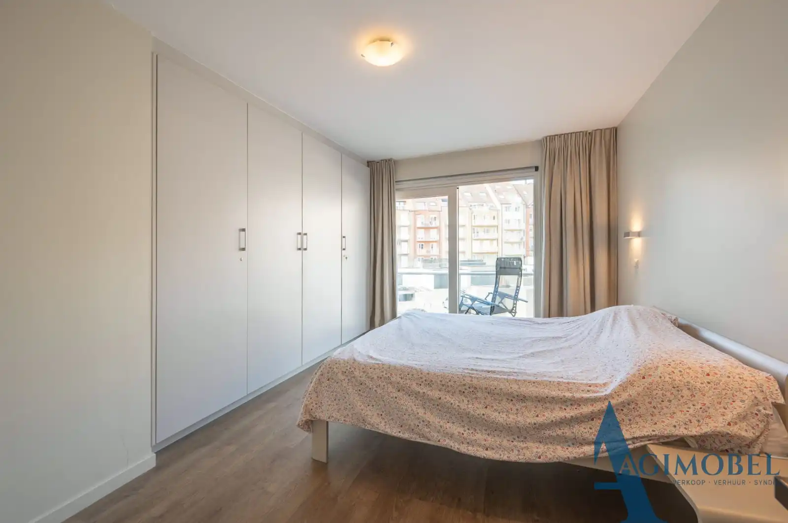 Ruim en energiezuinig 3 slk-appartement op slechts 2 blokjes wandelen van de Zeedijk ! Topligging aan zee! ” foto 12