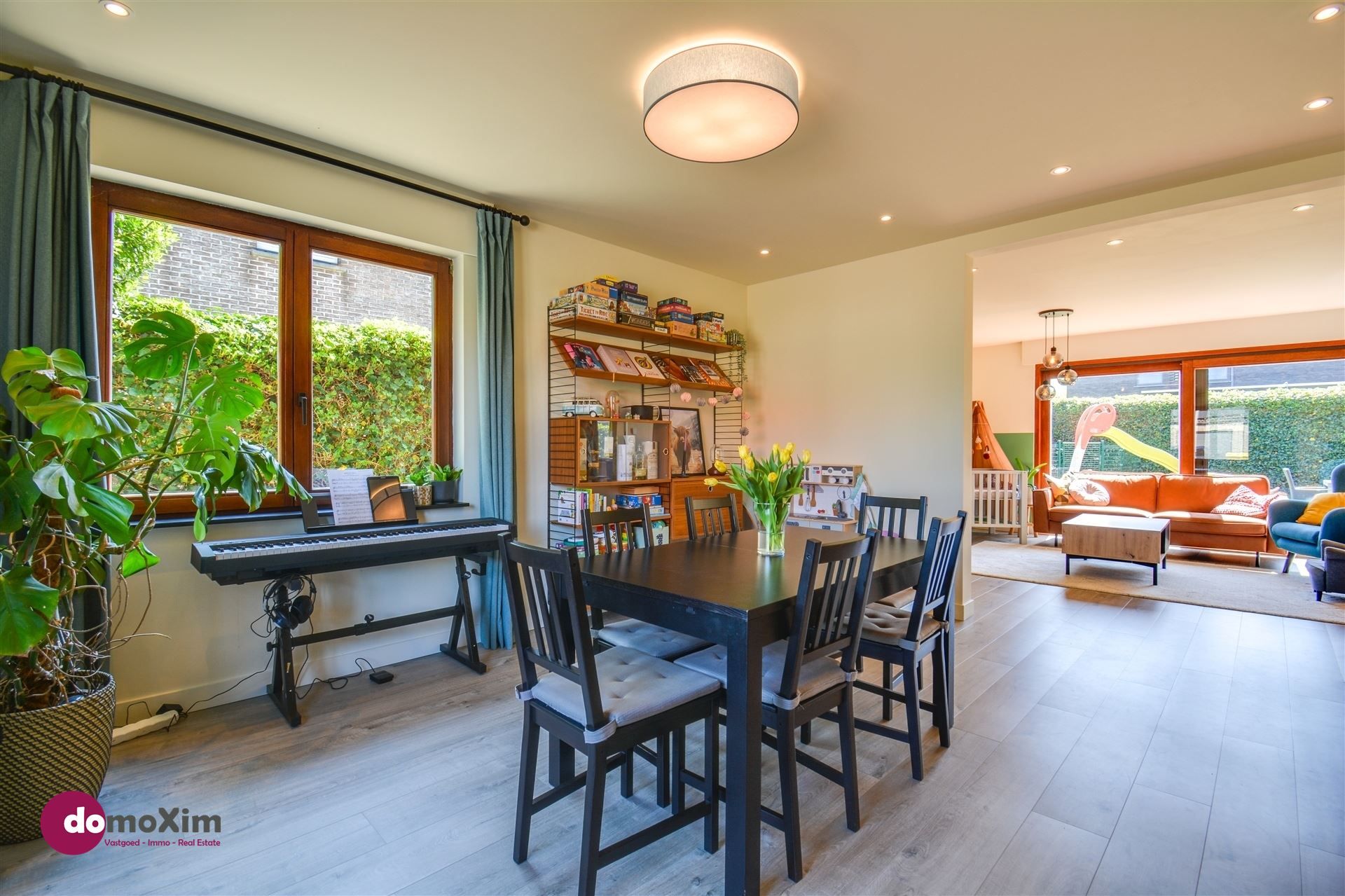 Knappe gerenoveerde woning met 3 slaapkamers in een rustige woonwijk te Hever foto 3