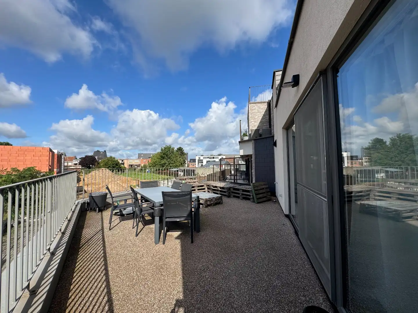 TOP-appartement met 3 slpk + groot terras + privé parking foto 5