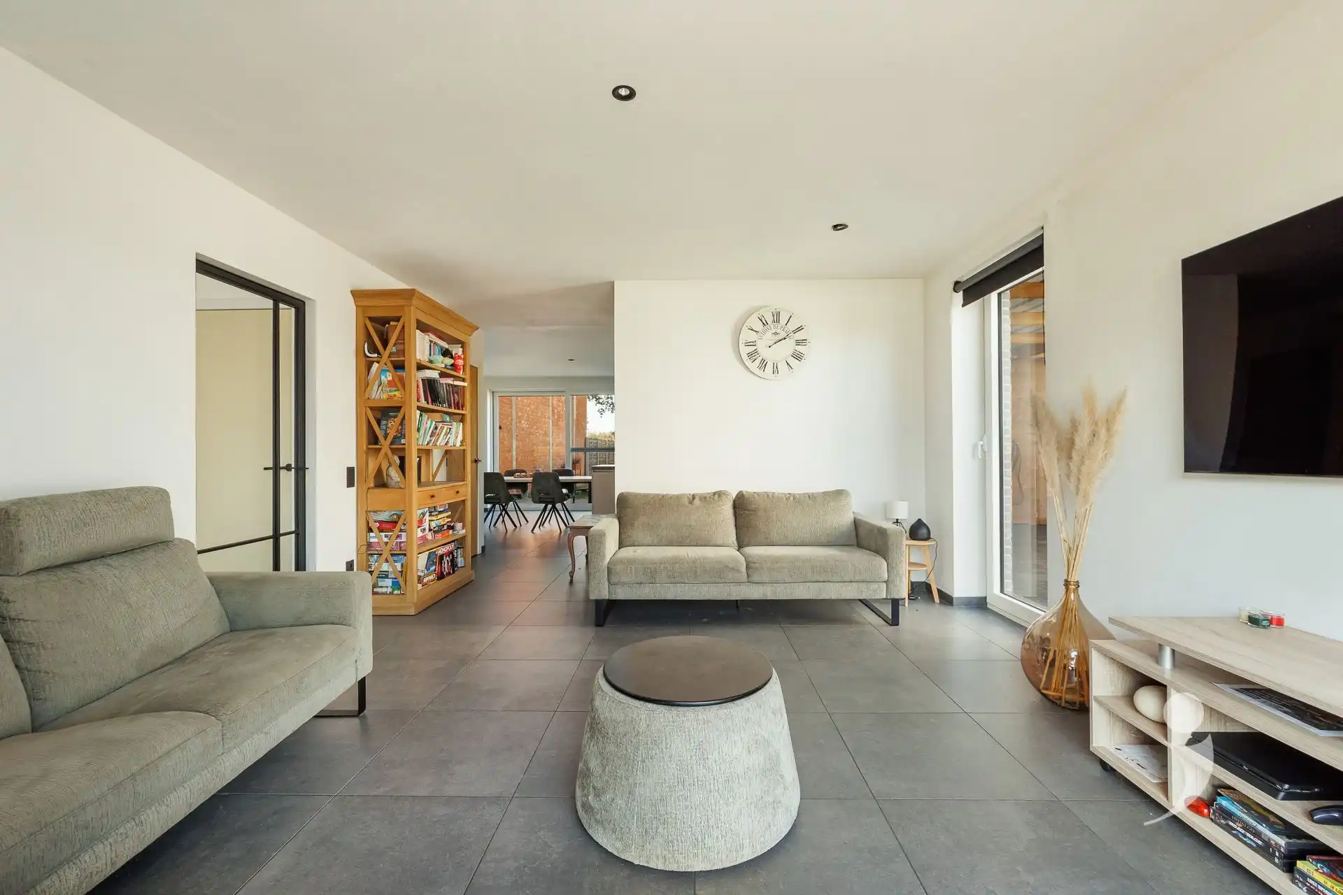 Prachtige recente woning te Zammel!  foto 3