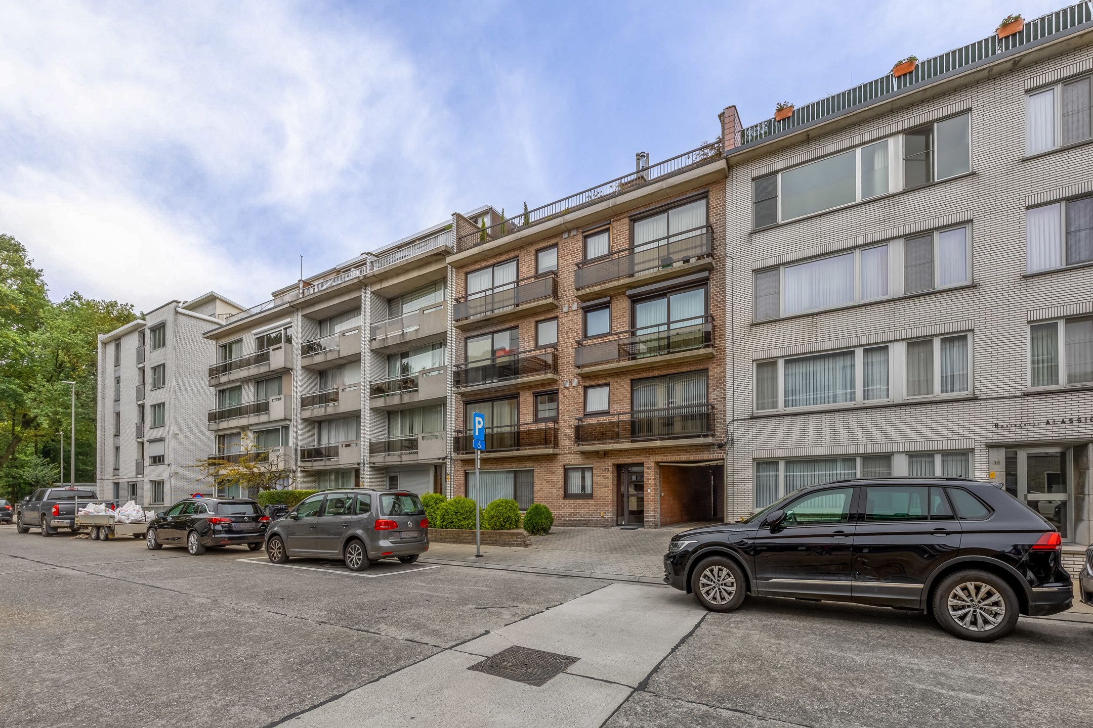 goed gelegen dakappartement met groot terras voor en achter en mooi uitzicht  foto {{pictureIndex}}