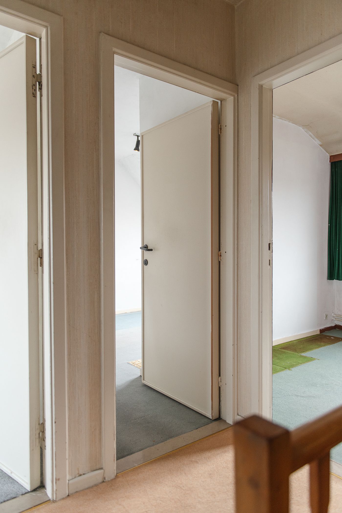 Te moderniseren woning met 4 slaapkamers, tuin en garage foto 20