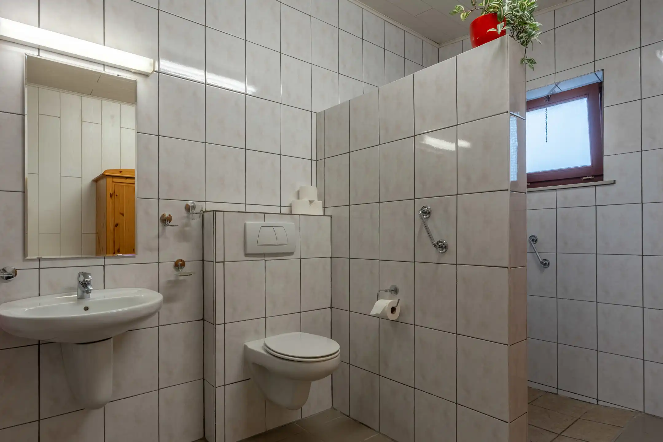 Vrijstaande woning op ruim perceel (1.230 m²) te Zondereigen foto 11
