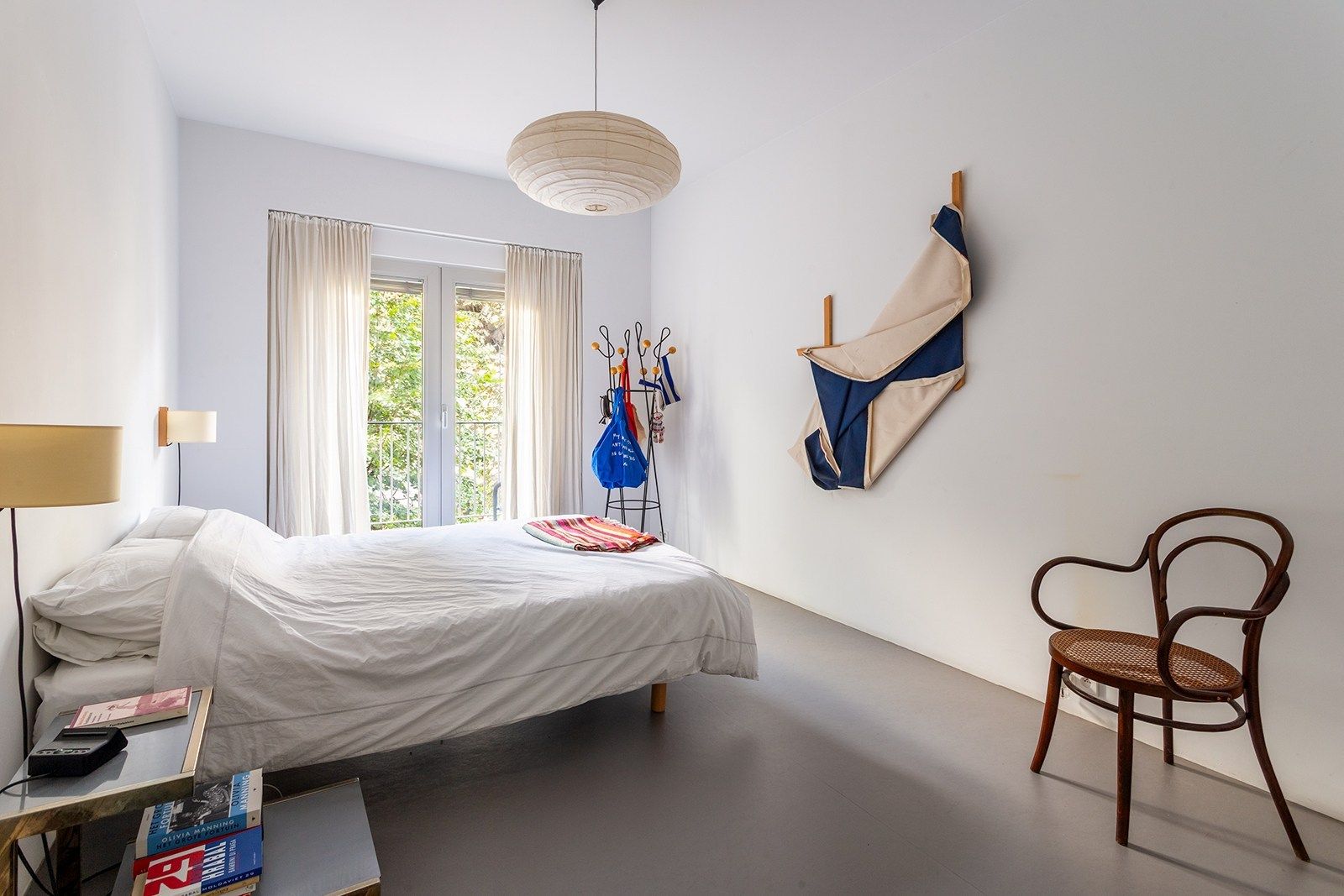 Architecturale parel met een zee van ruimte foto 19