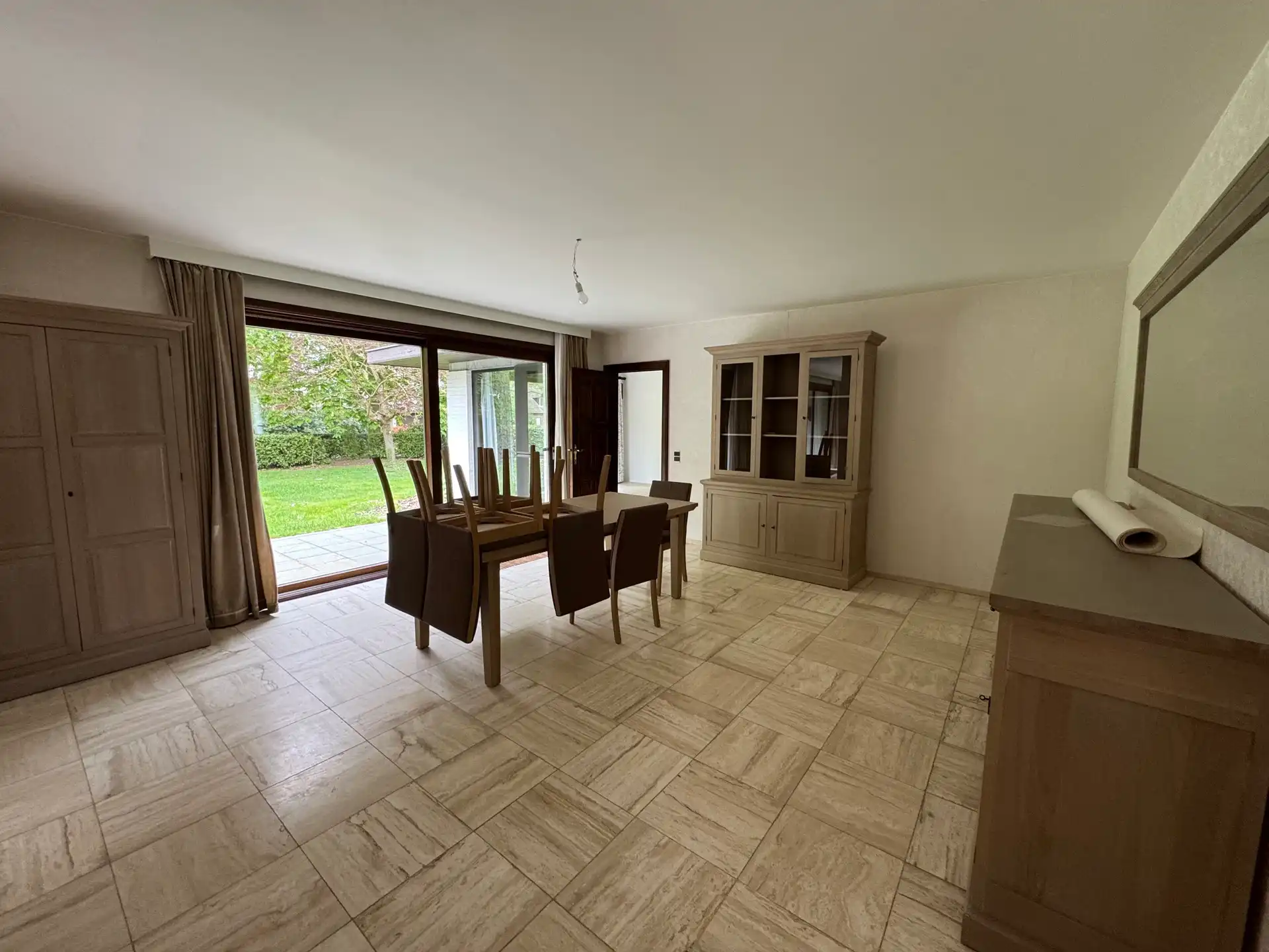 Ruime gezinswoning met tuin en garage nabij N16 en A12  foto 6