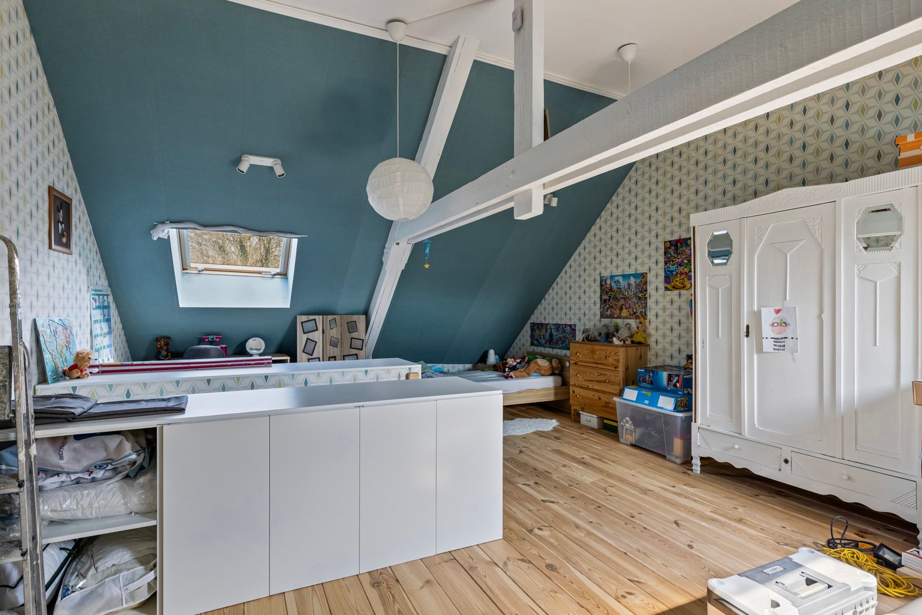 Instapklare woning met 2/4 slaapkamers met terras foto 14