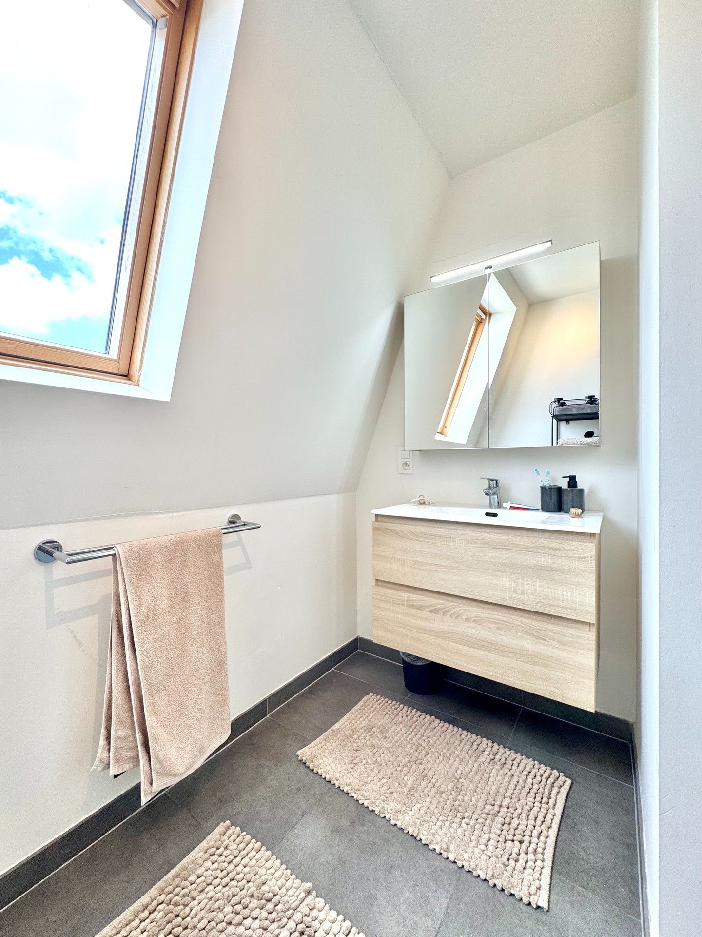 DUPLEX APPARTEMENT MET 3 SLPKS EN BALKON foto 13