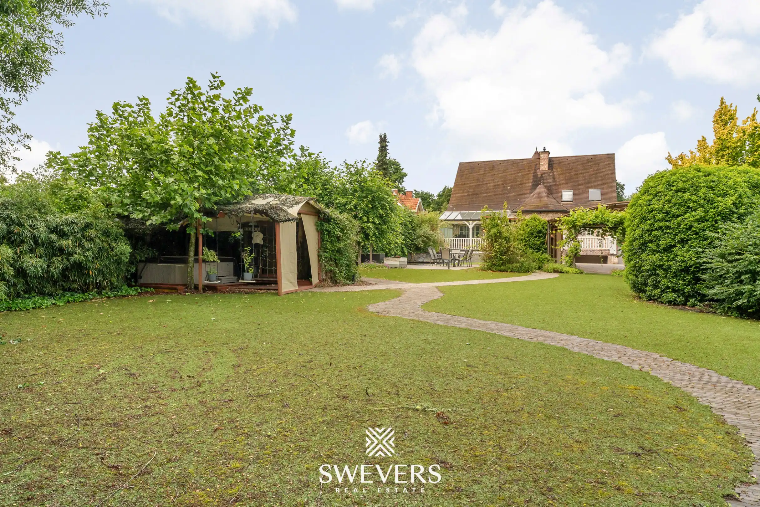 Luxueuze villa op zonrijk perceel (15a 35ca) te Beringen foto 36