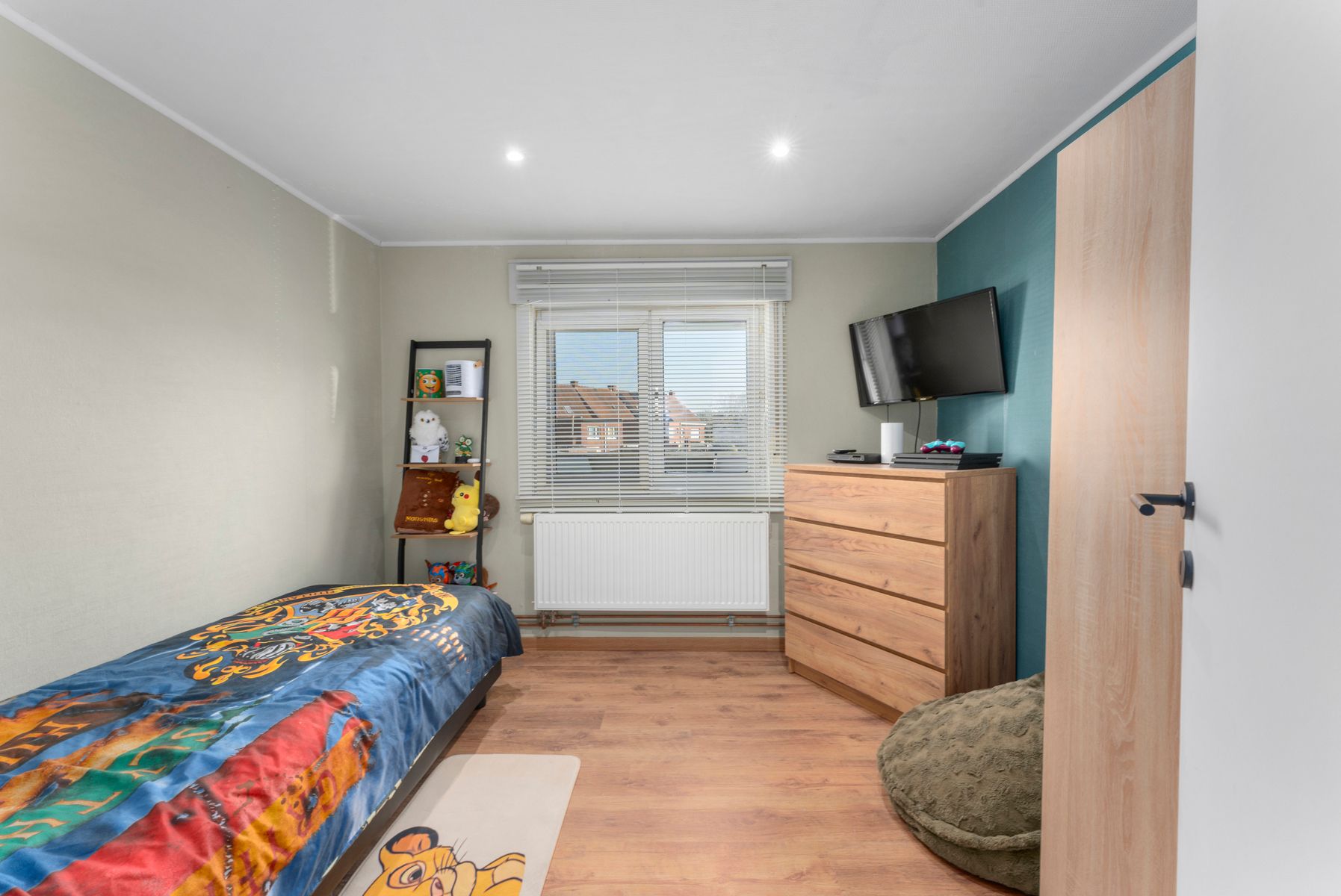 Centraal gelegen gerenoveerde rijwoning met 3 slpk en tuin foto 22