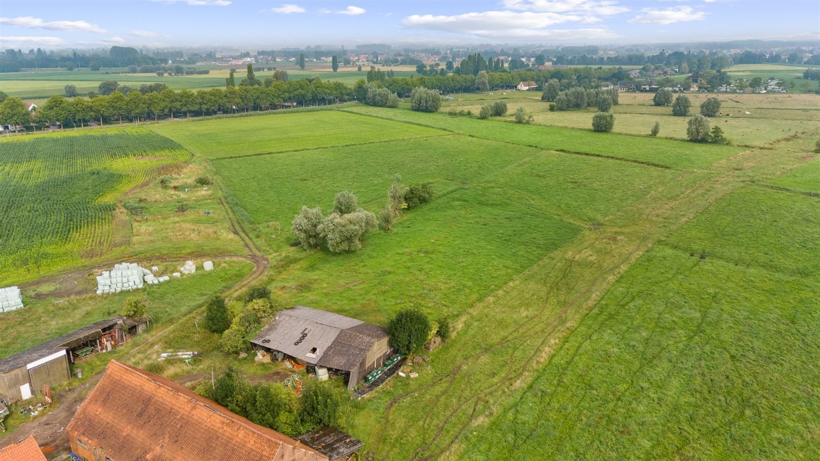 Boerderij met iets meer dan 38ha grond foto 21