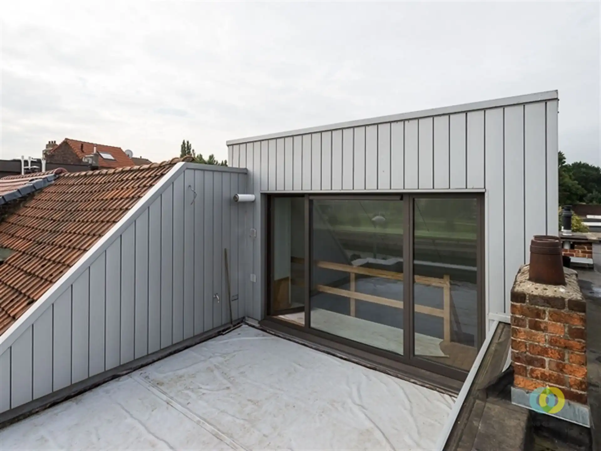 Woning met commercieel gelijkvloers en een goed rendement foto 11