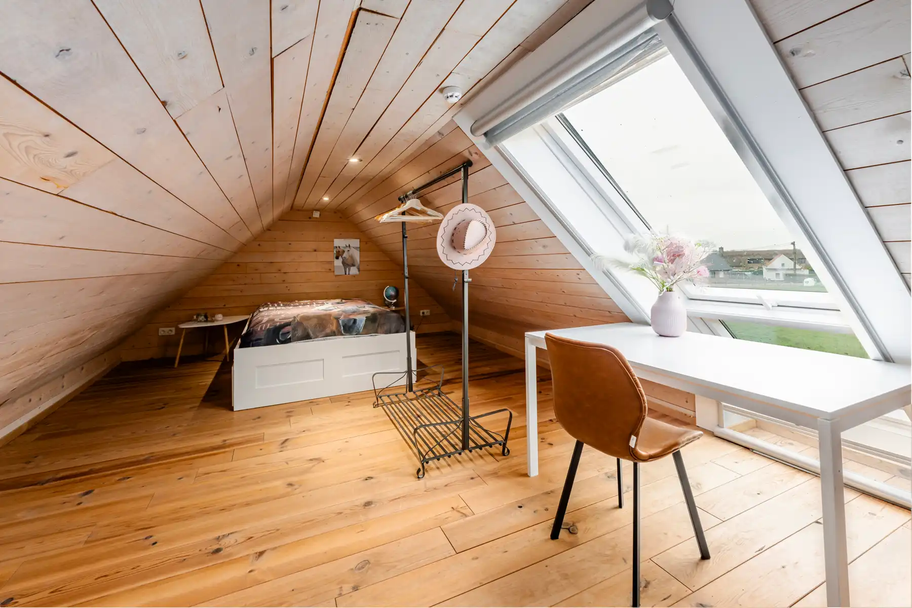 Vrijstaande woning met tuin en 4 slaapkamers foto 24