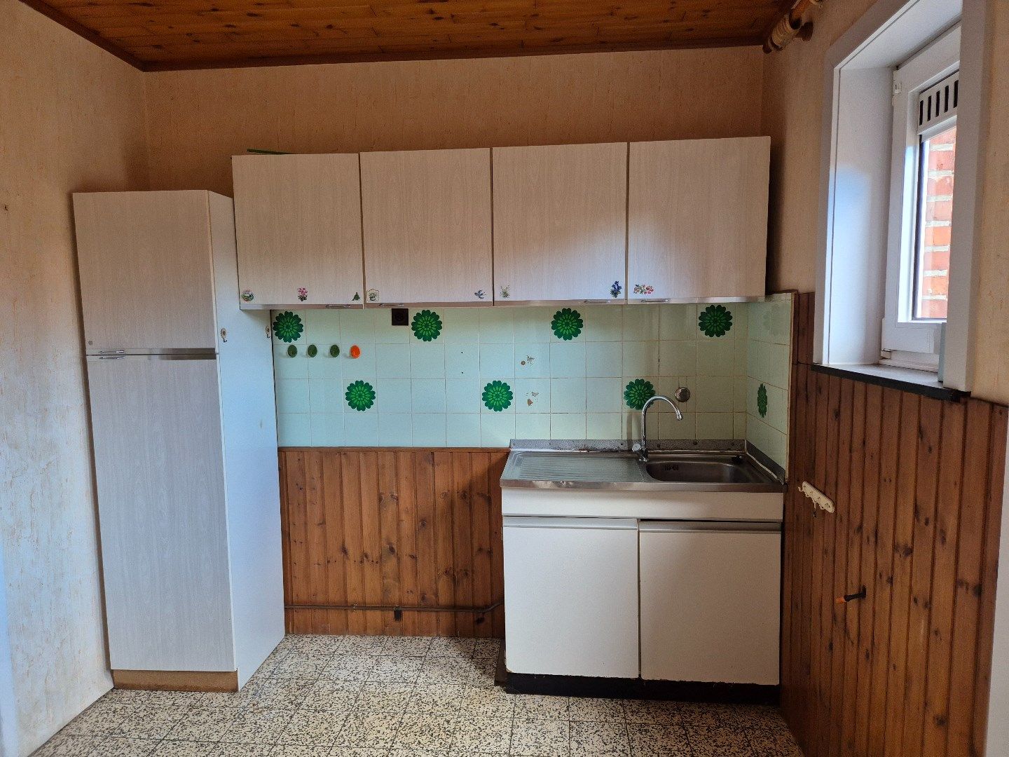 Te koop met BOD - te renoveren woning met 3 slaapkamers in Maasmechelen foto 8