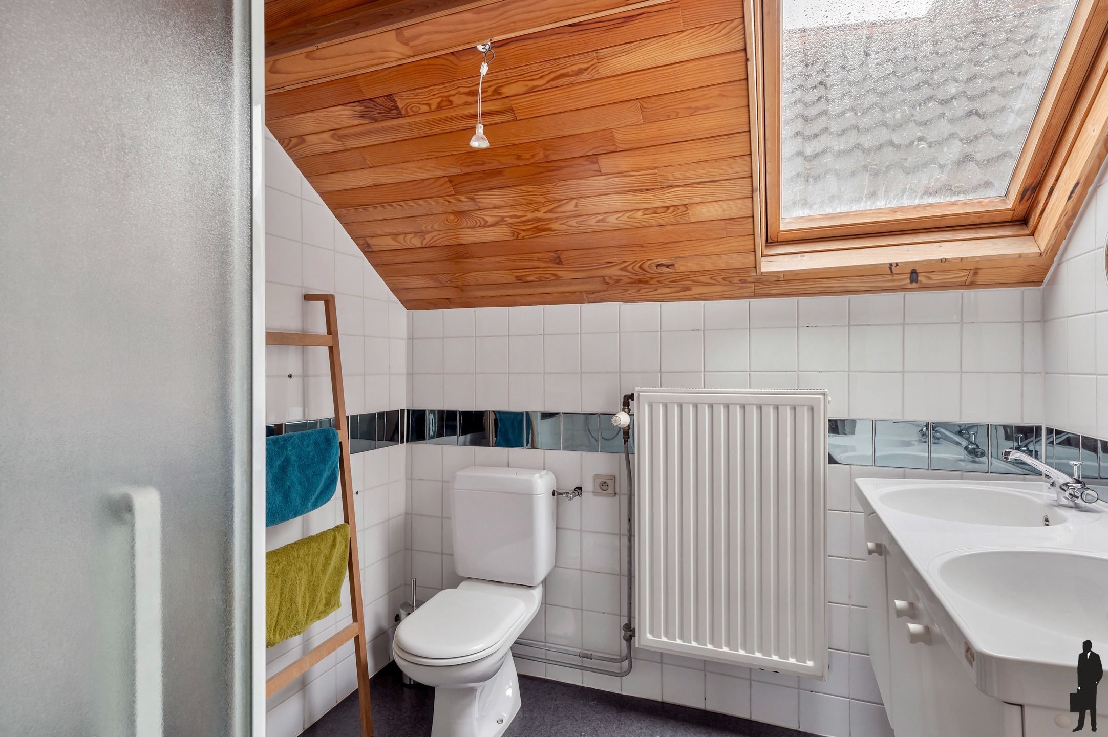 Ruime en rustig gelegen woning (ca. 230m²) met 4 slk’s, 2 badk, garage en stadstuin. foto 14