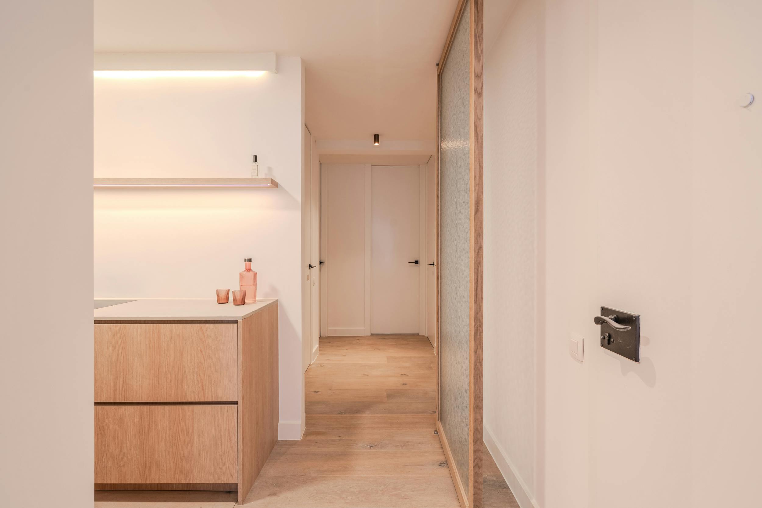 Ruim appartement met twee slaapkamers op topligging foto 11