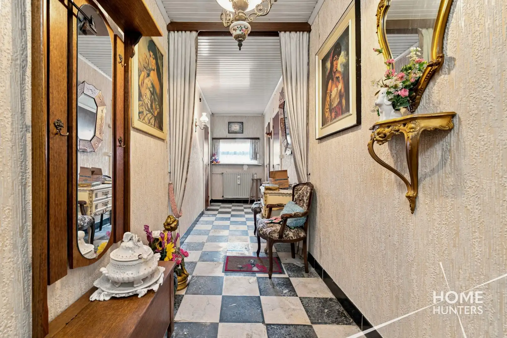 Woning met potentieel op meer dan 1.000 m² op rustige ligging te Zarren! foto 2