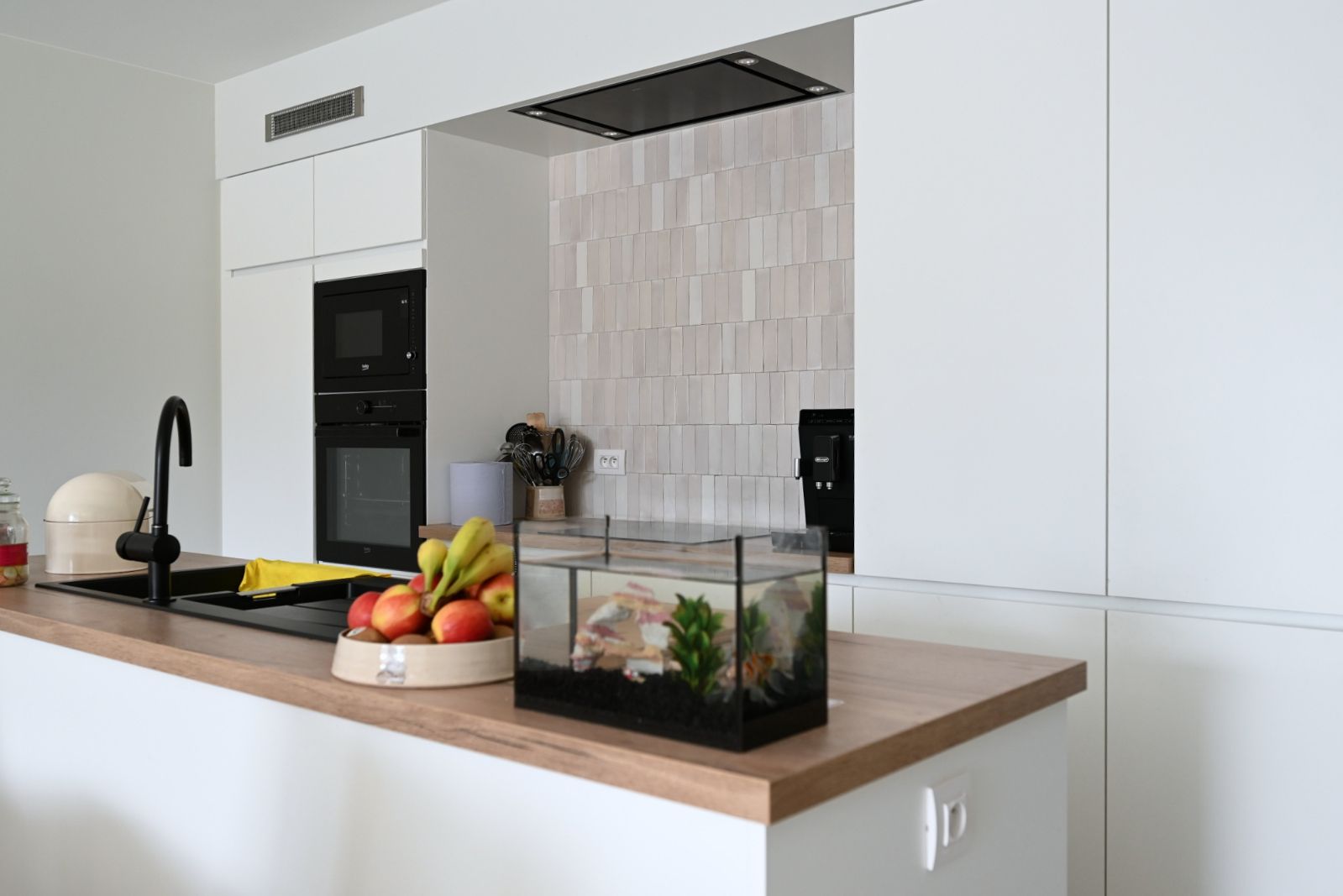 Ruime nieuwbouw woning met garage! foto 5