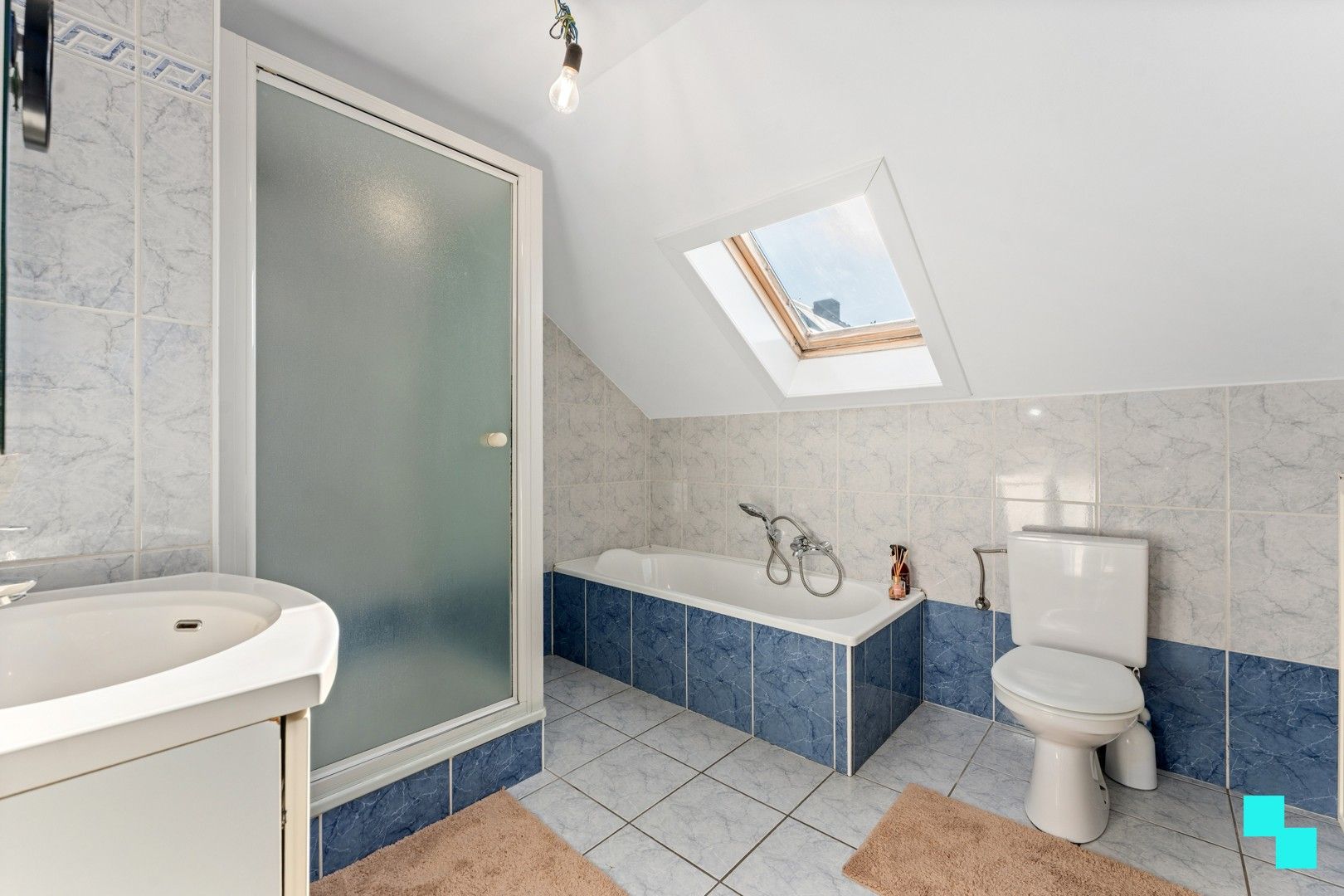 Recente half open woning met grote tuin - Roeselare foto 13