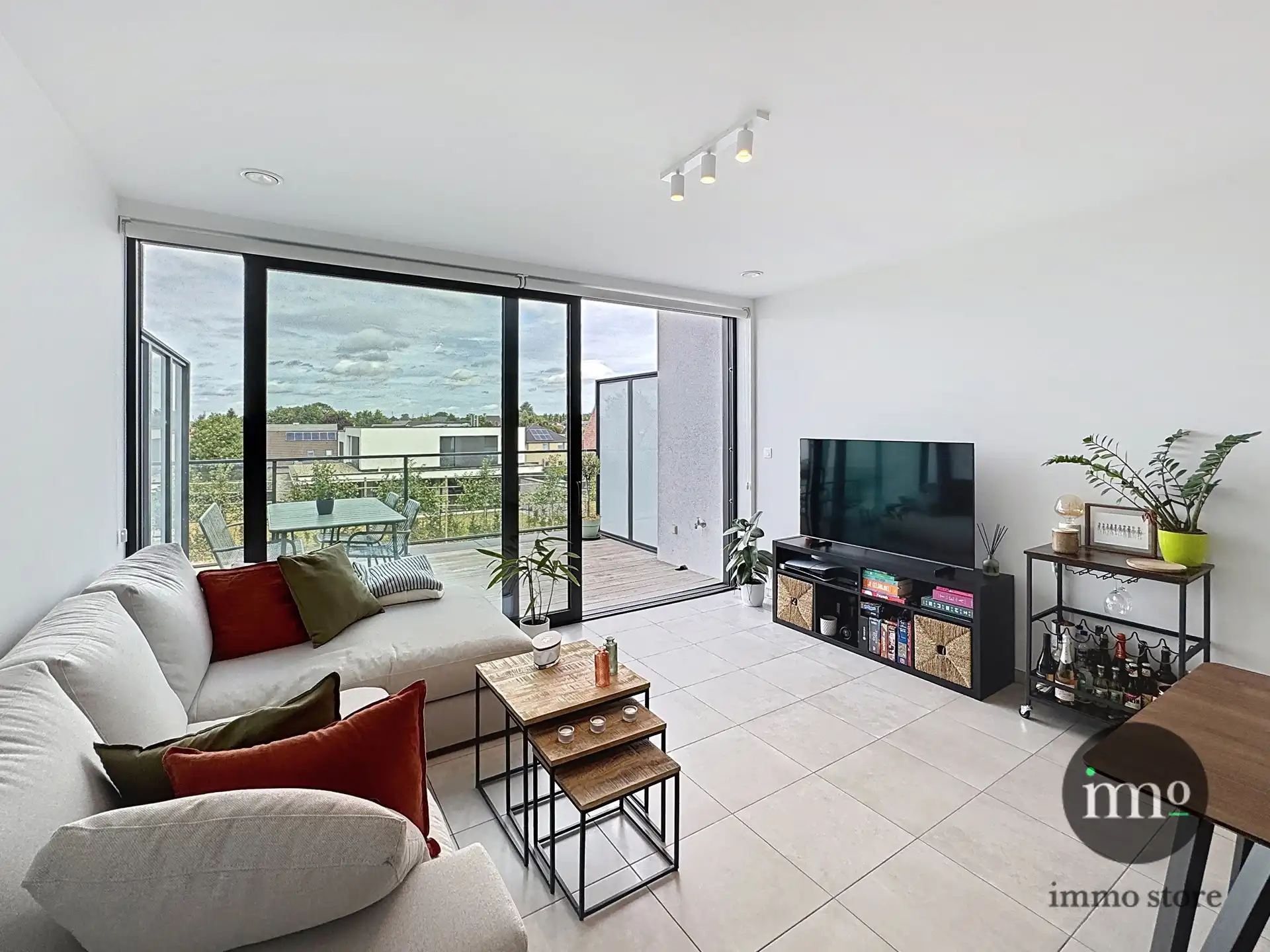 BEN-appartment met 2 slaapkamers en ruim terras. foto 3