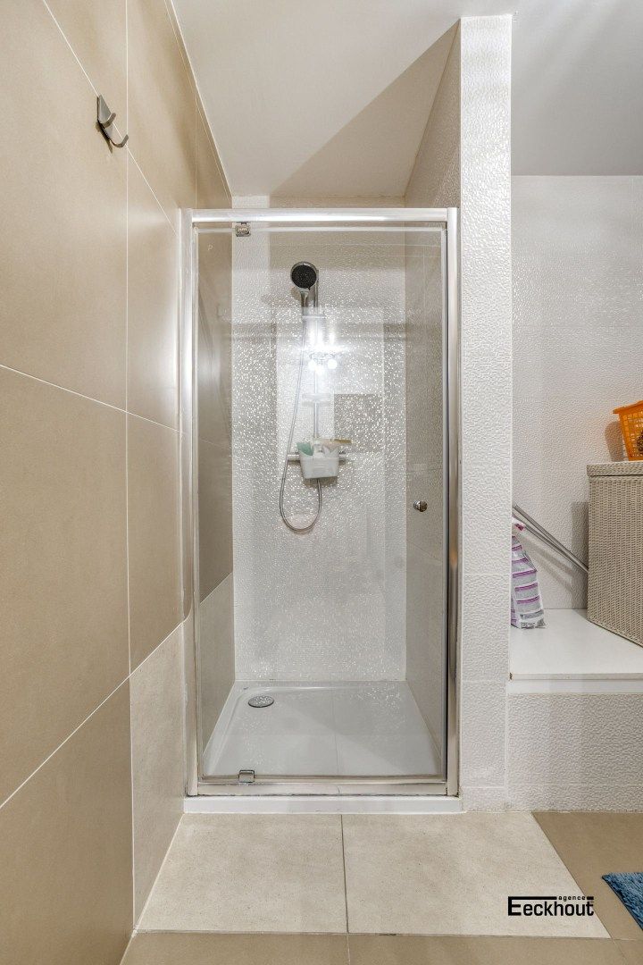 Ruim 2 slaapkamer appartement in het centrum van Oostende. foto 11