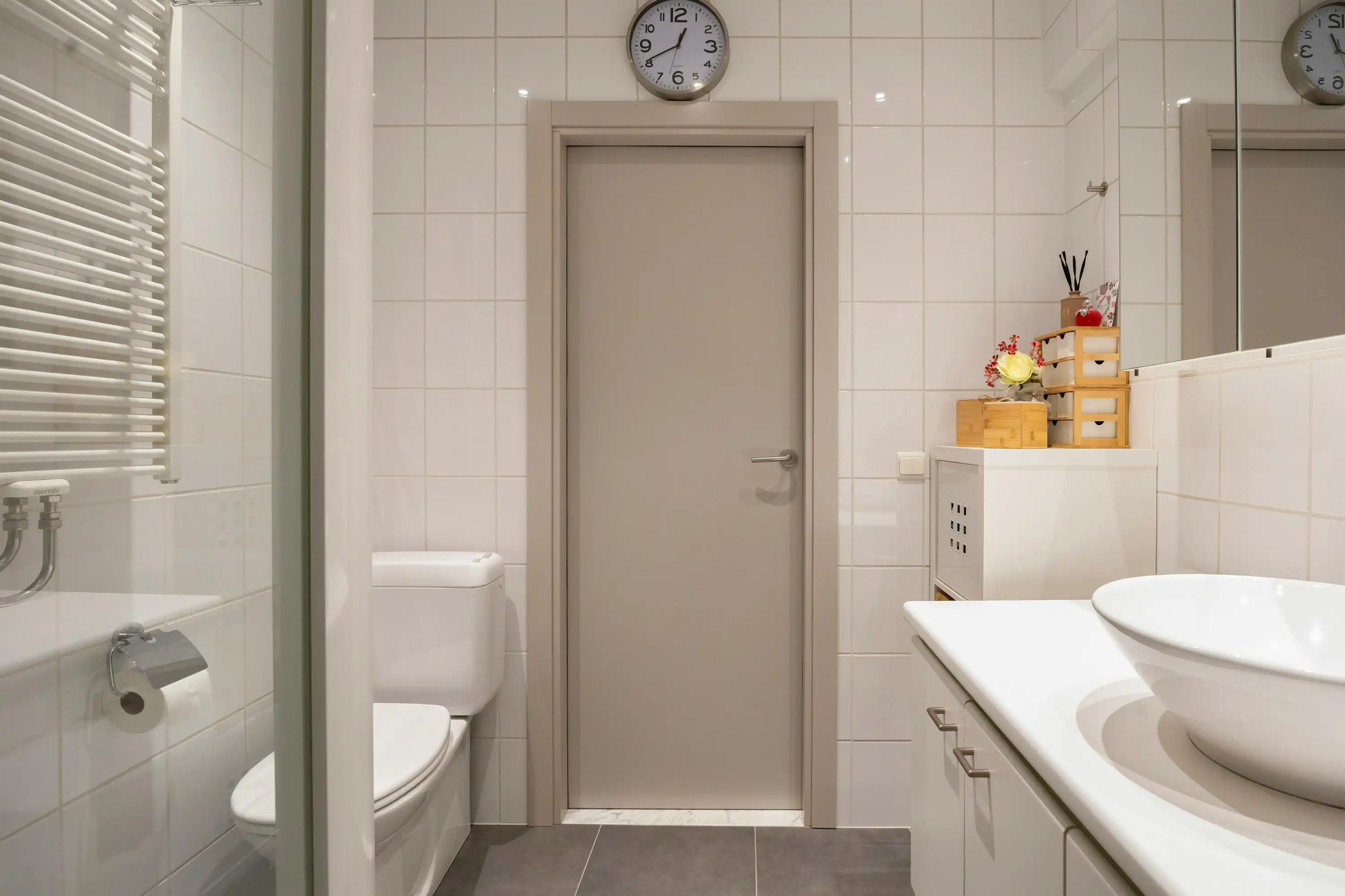 Instapklaar en energiezuinig appartement te koop in Burcht foto 13